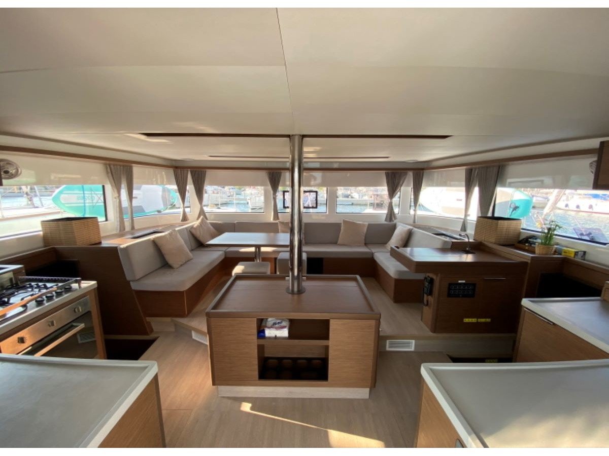 Swan - Catamaran in Saint George's