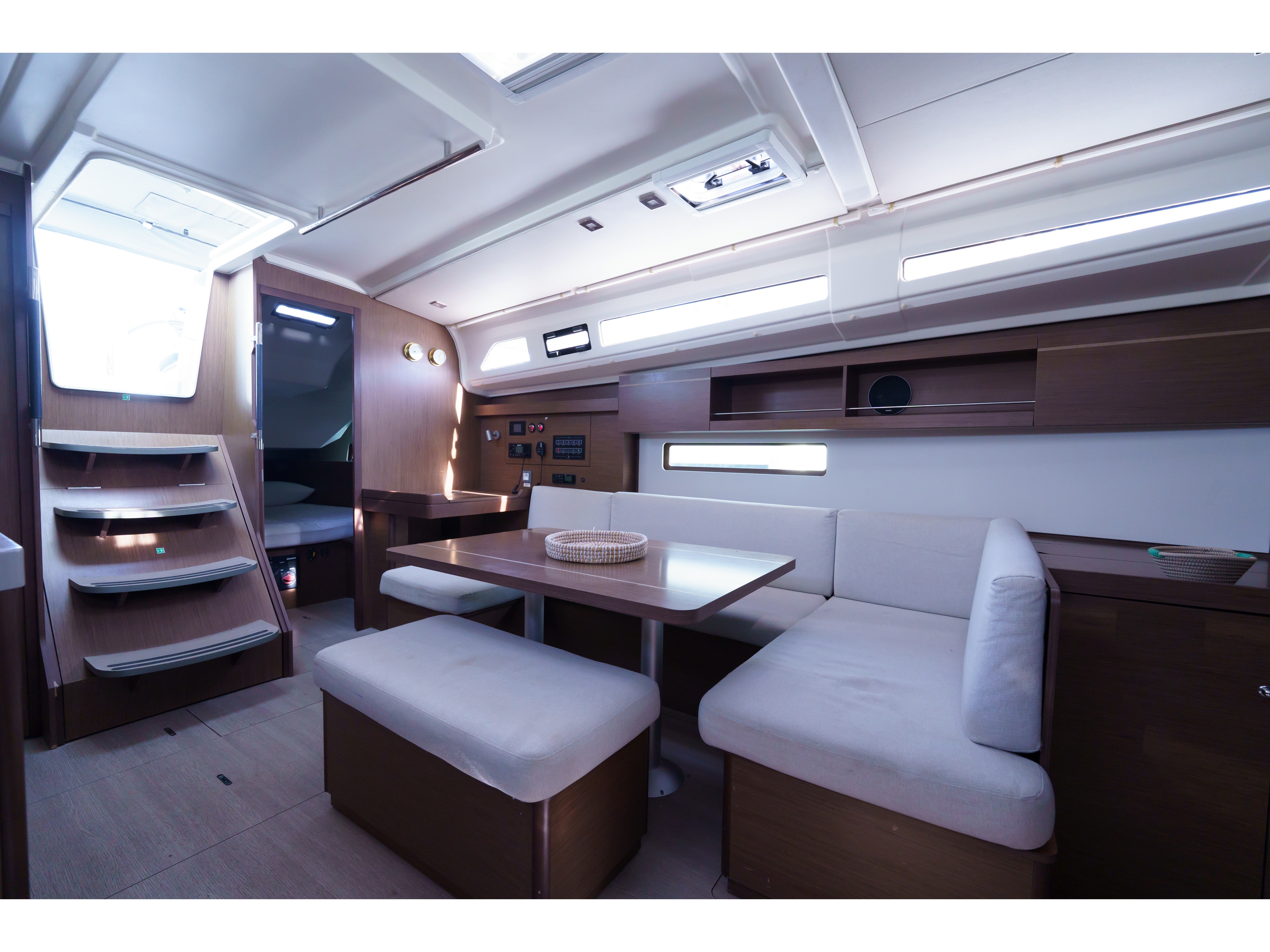 Joy - Yelkenli içinde Lefkada