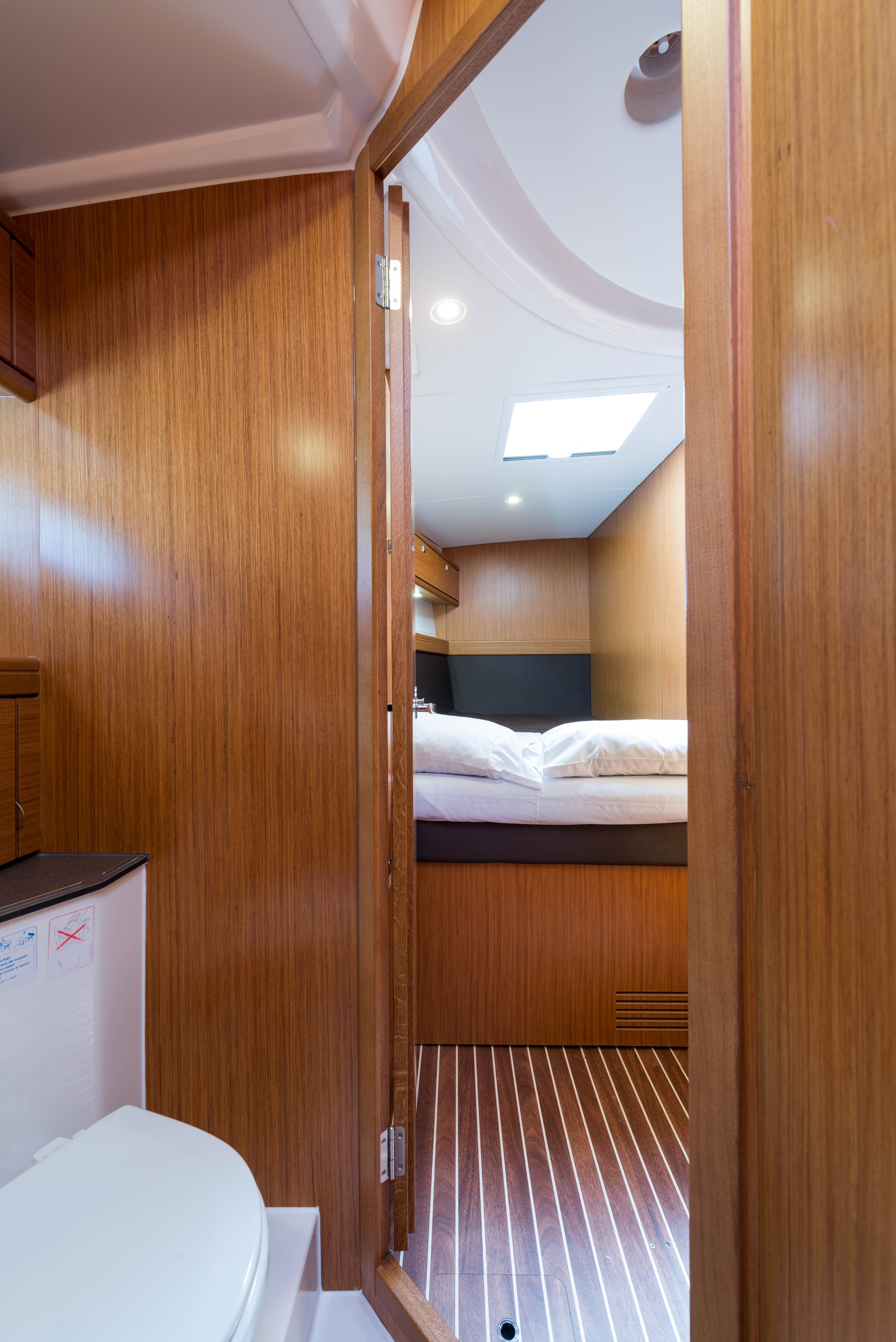 Breathless - Yelkenli içinde Lefkada