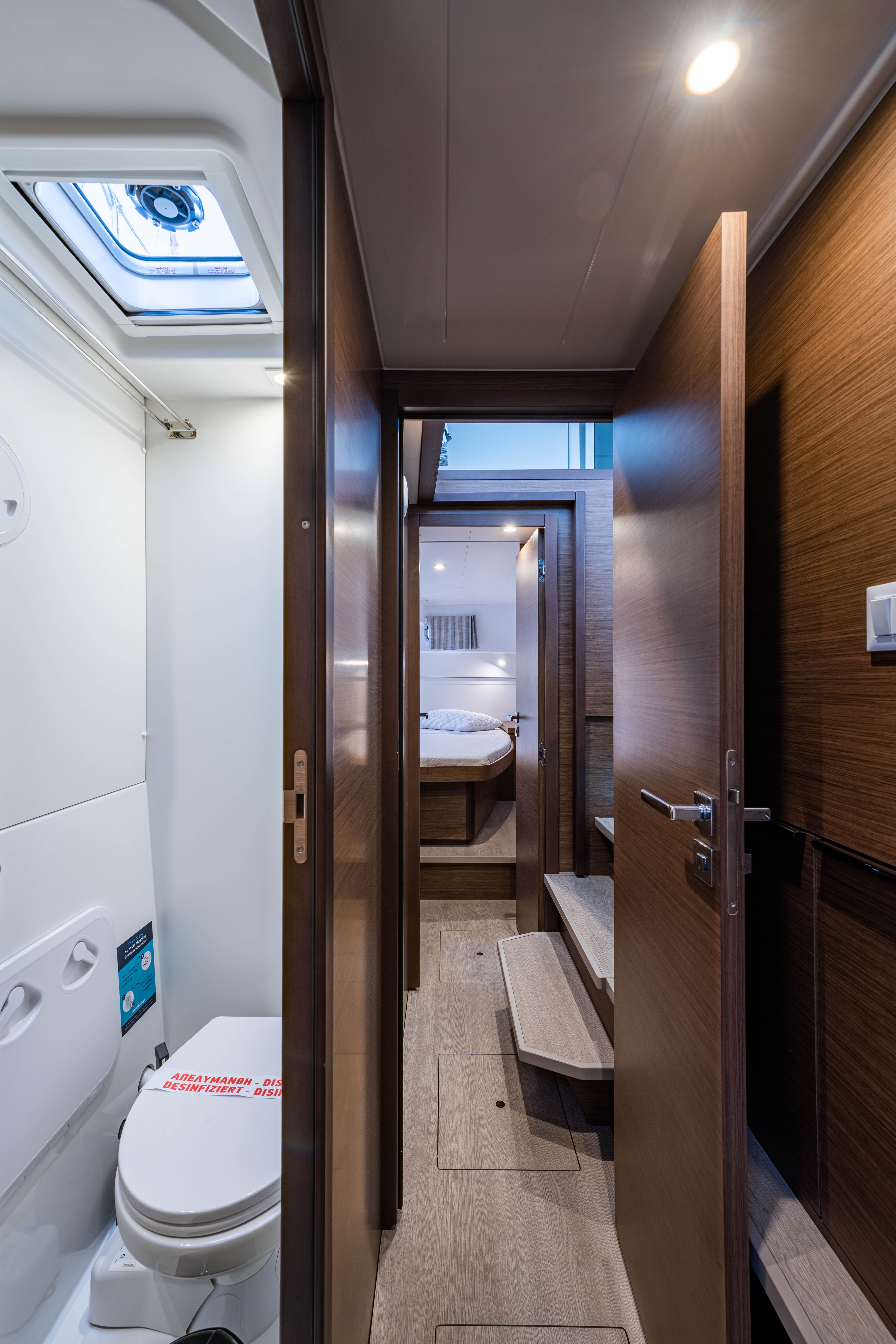 Imeroessa - Katamaran içinde Lefkada