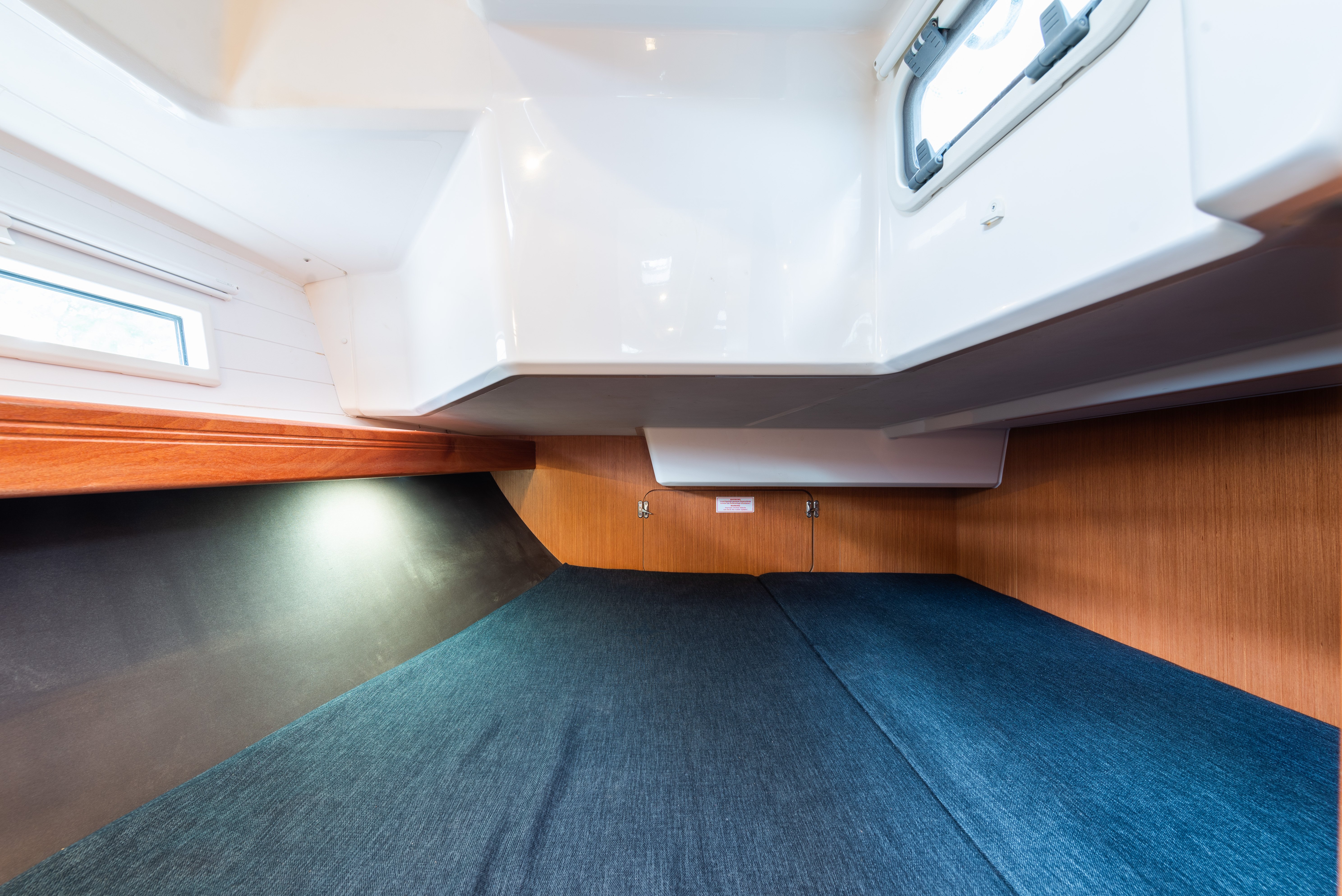 Jack Of London - Sailboat in Nea Peramos