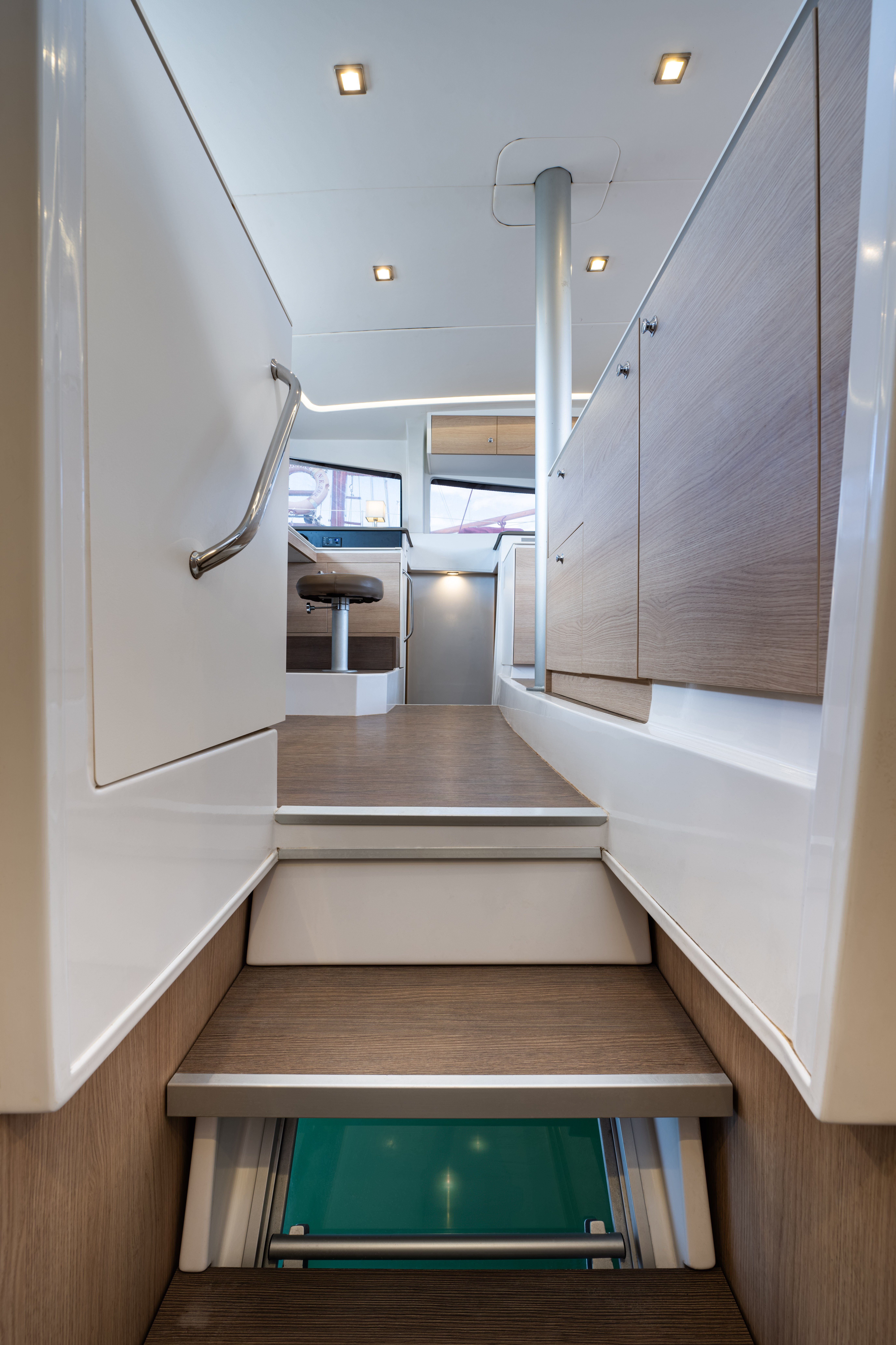 Theros - Katamaran içinde Lefkada