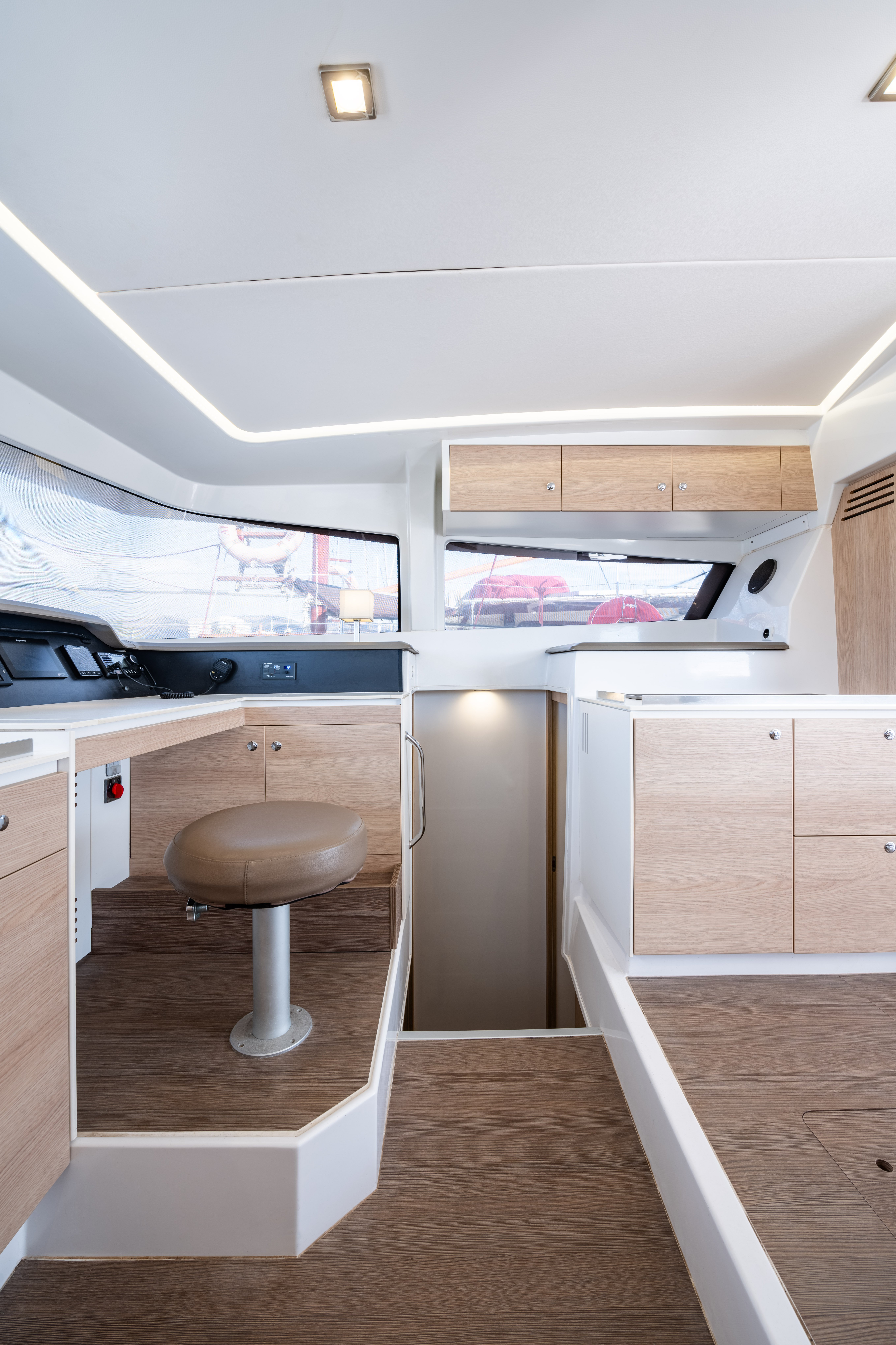 Theros - Katamaran içinde Lefkada