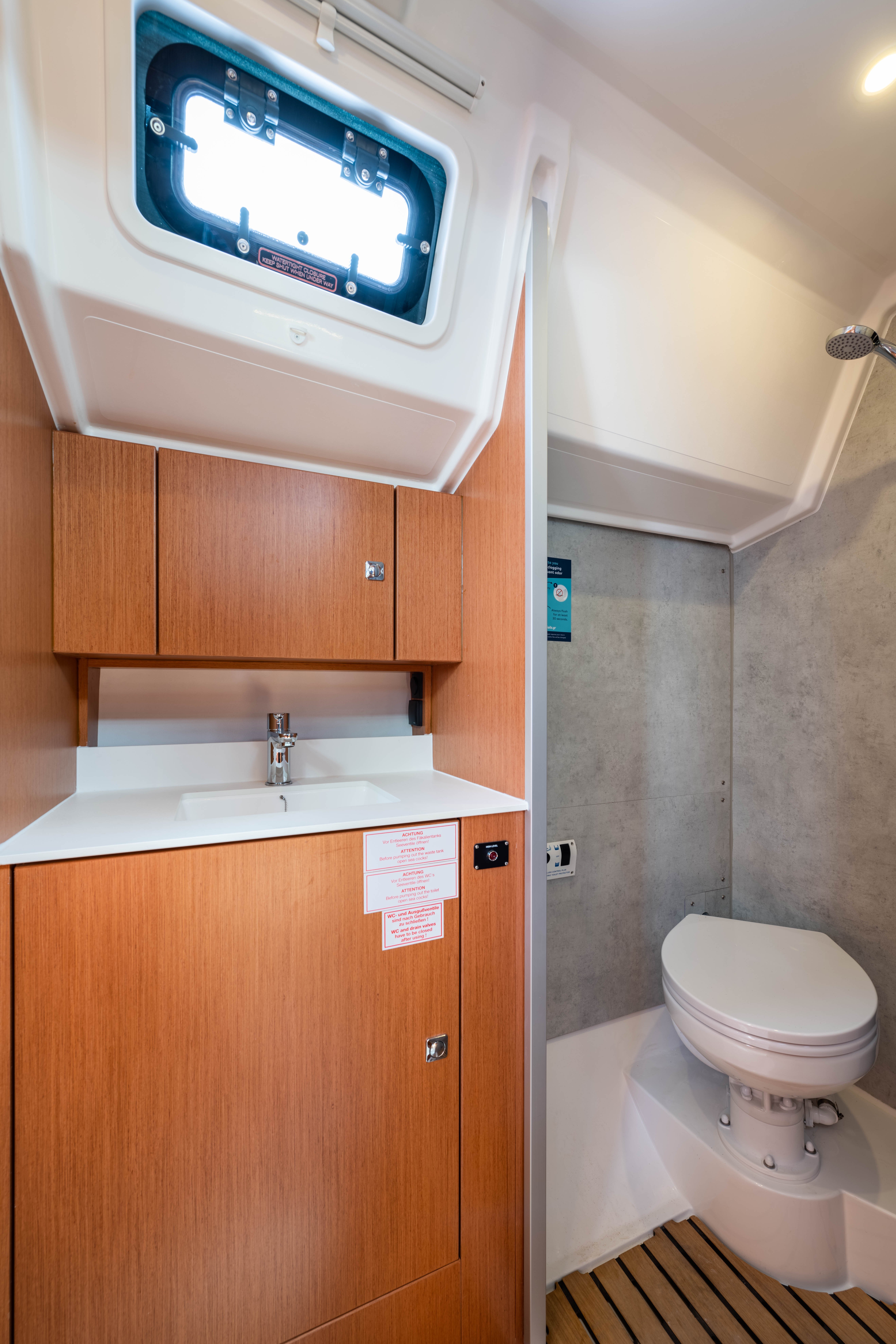 Rosario - Yelkenli içinde Lefkada