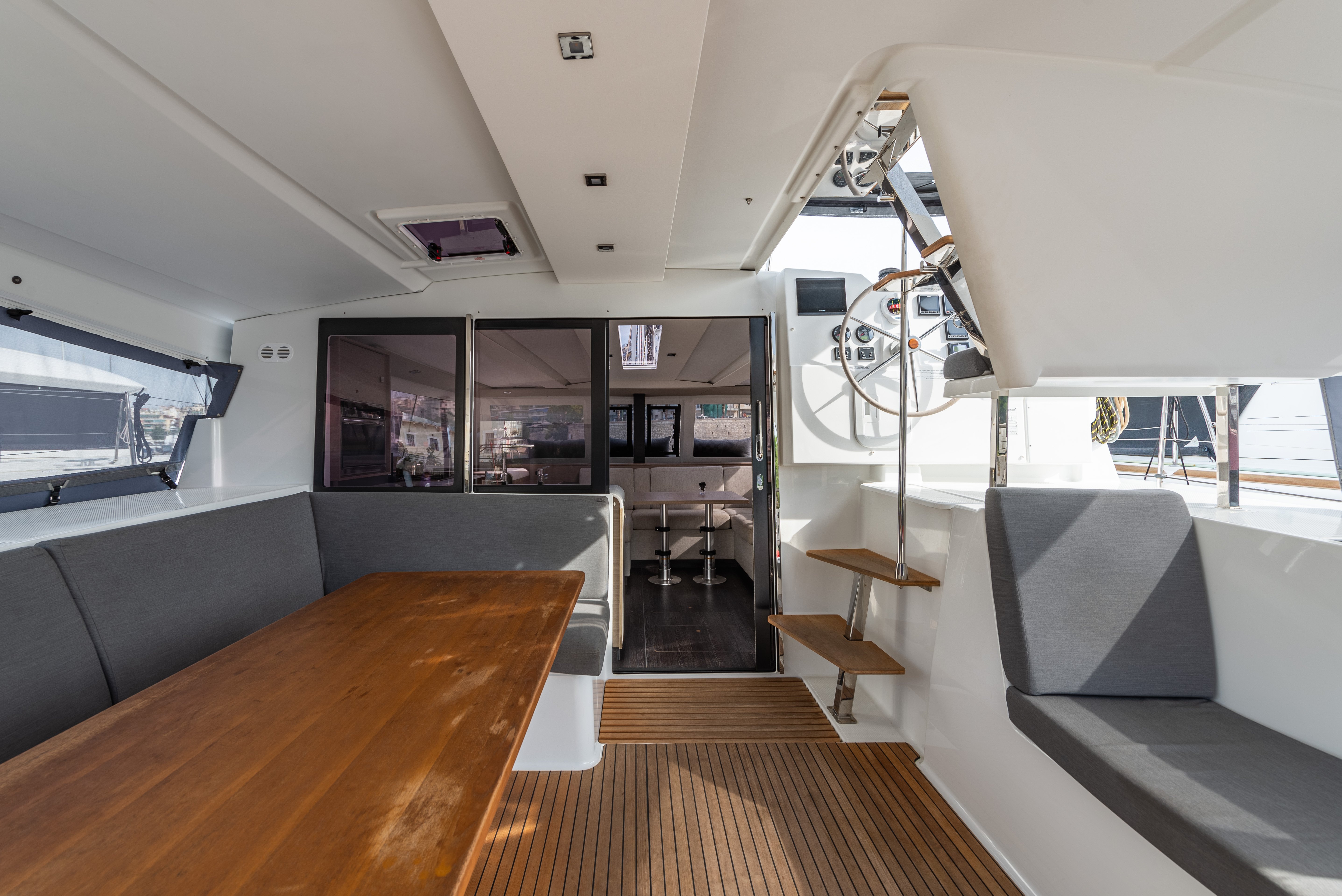 Rih - Katamaran içinde Lefkada