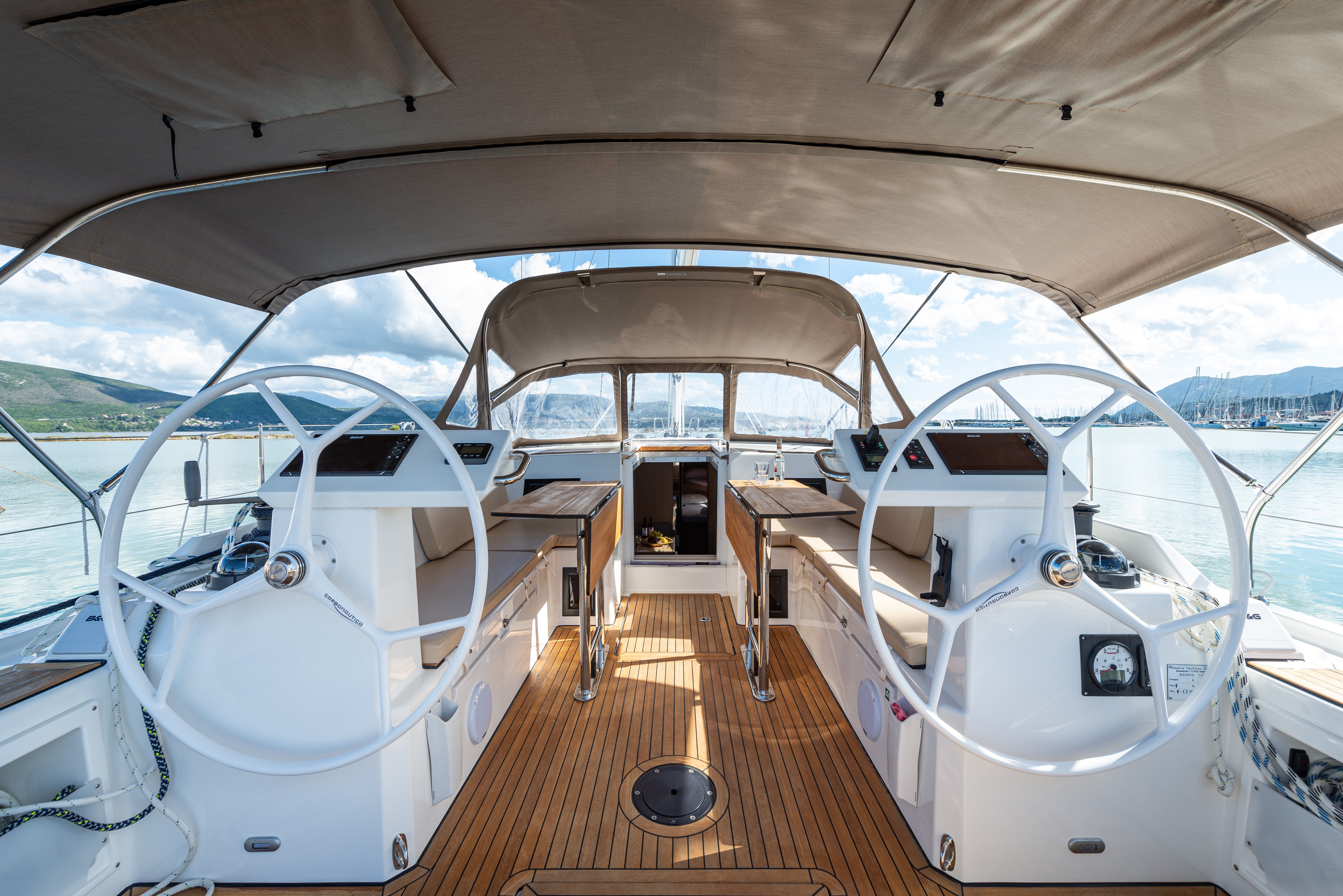 Barbagiannis - Yelkenli içinde Lefkada