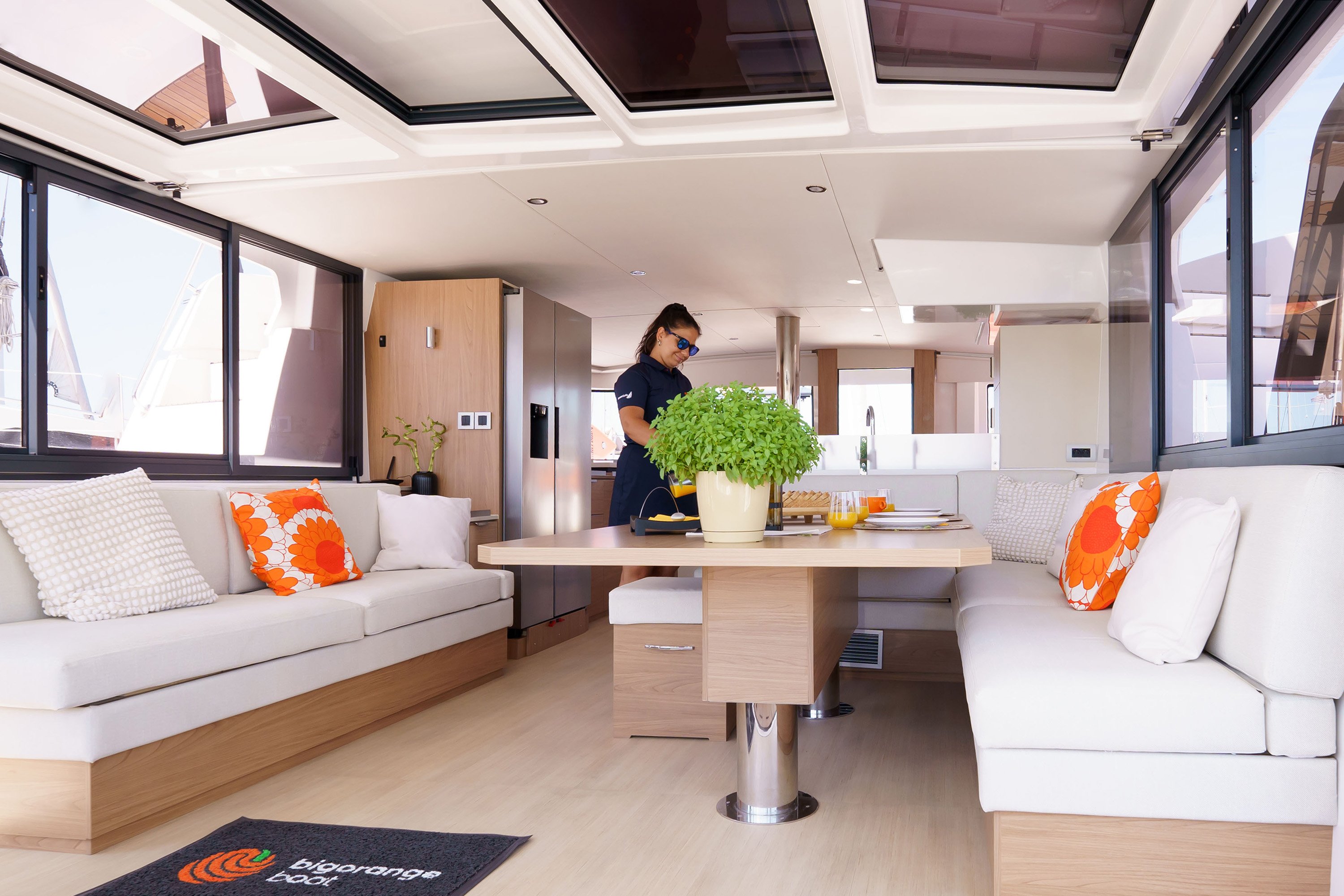 The Big Orange Boat - Katamaran içinde Lefkada