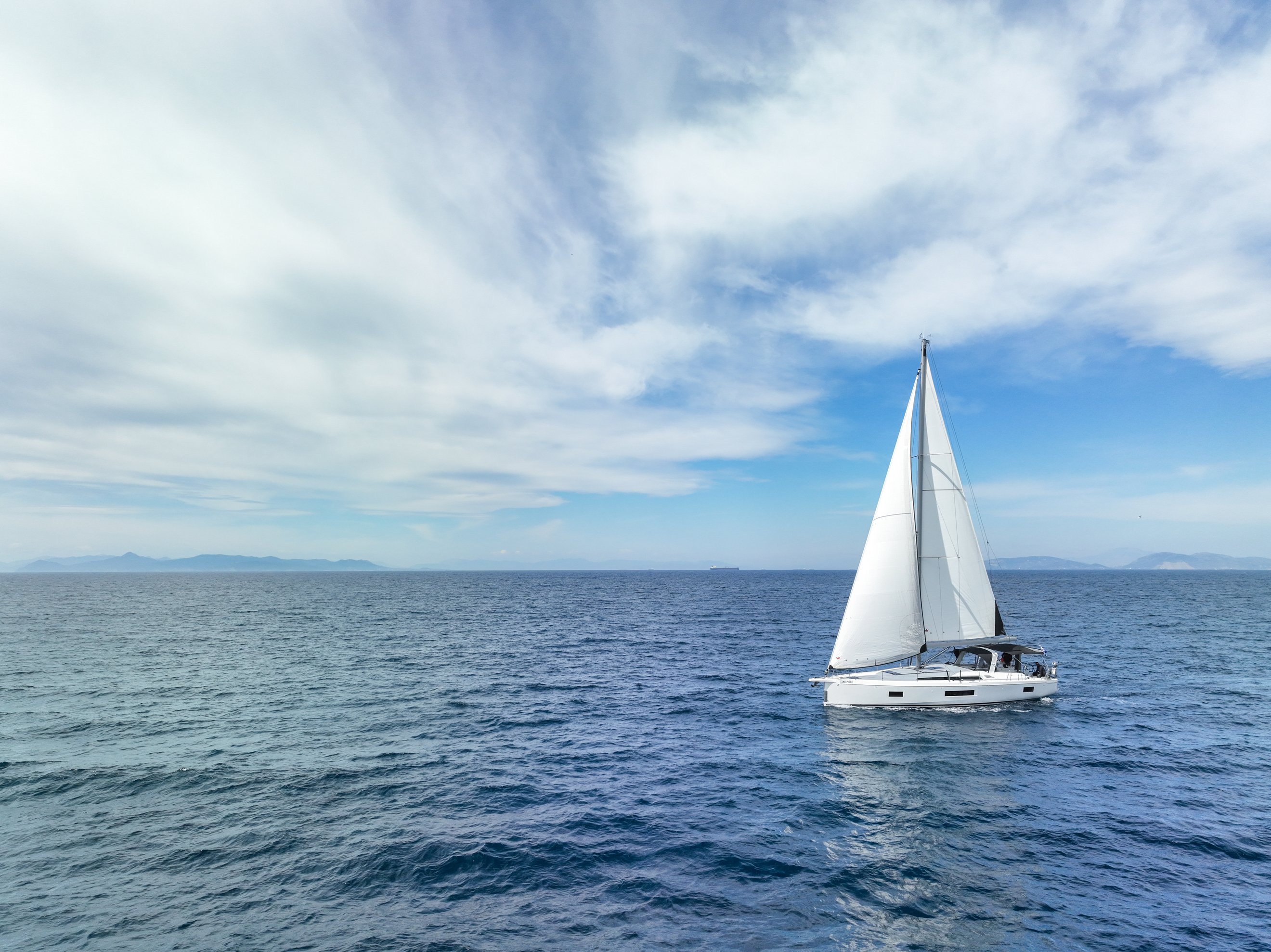 One Piece - Sailboat in Alimos