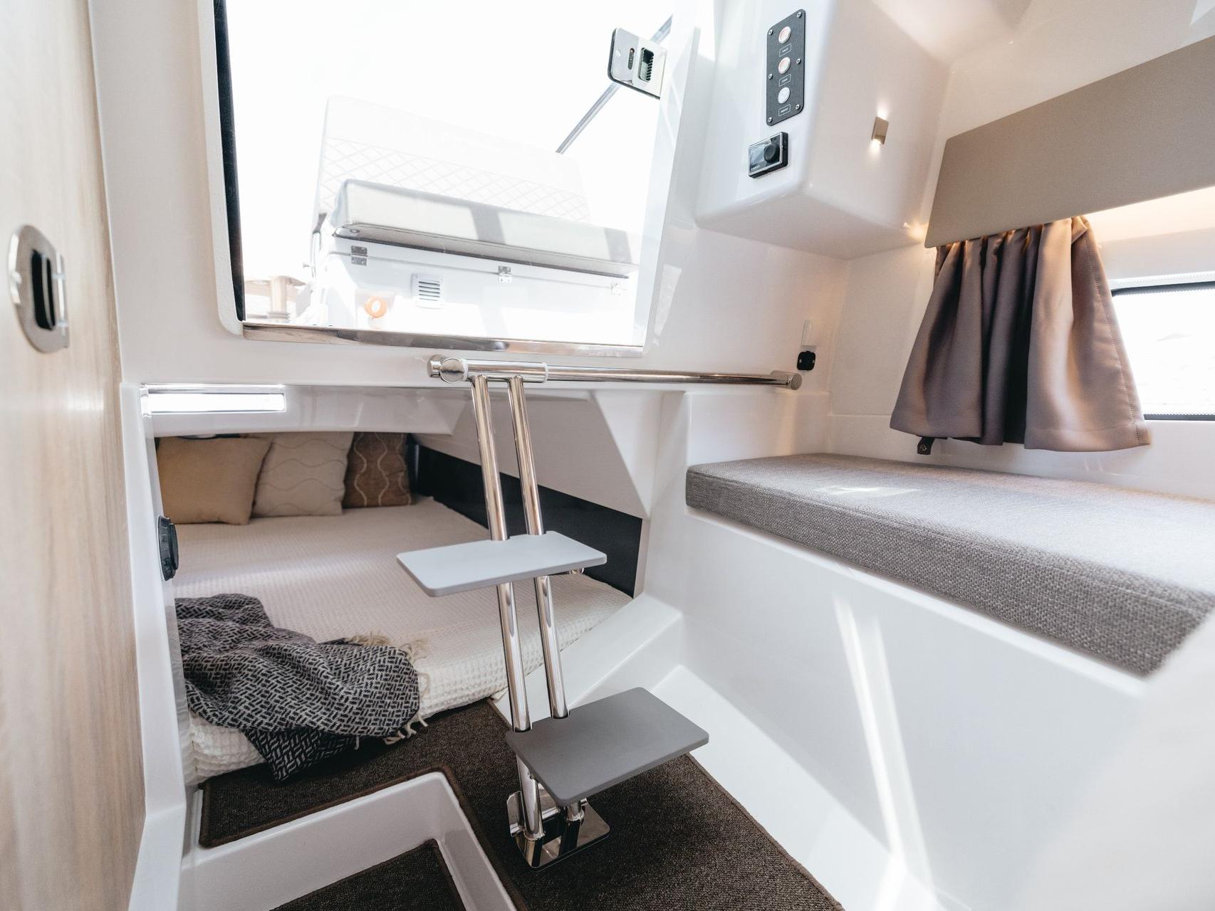 Odysseus - Motor Yacht in Paros