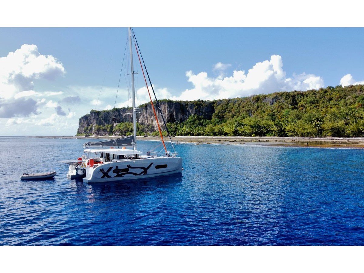 Kirahu - Catamaran in Papeete