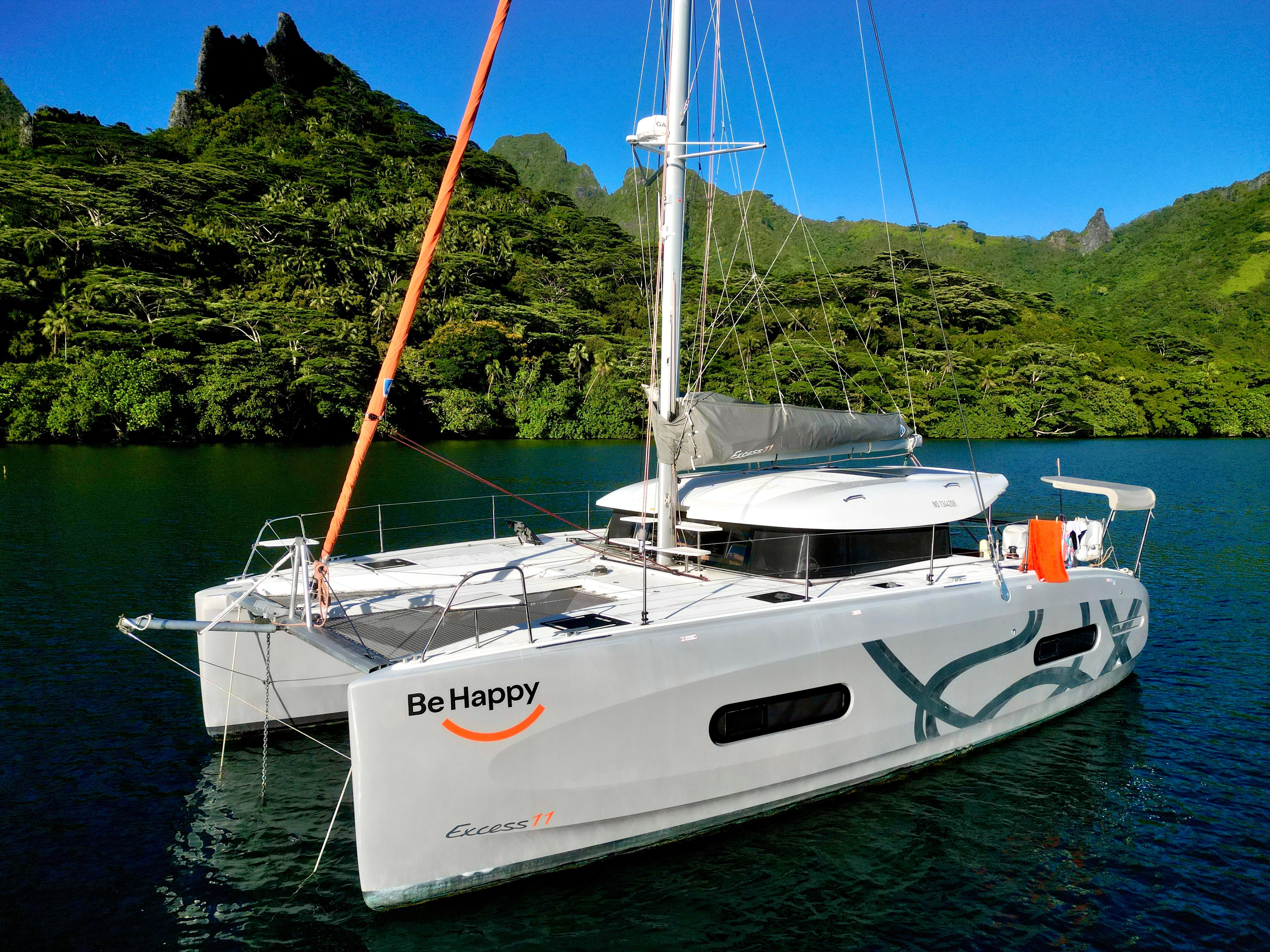 Be Happy - Catamaran in Papeete