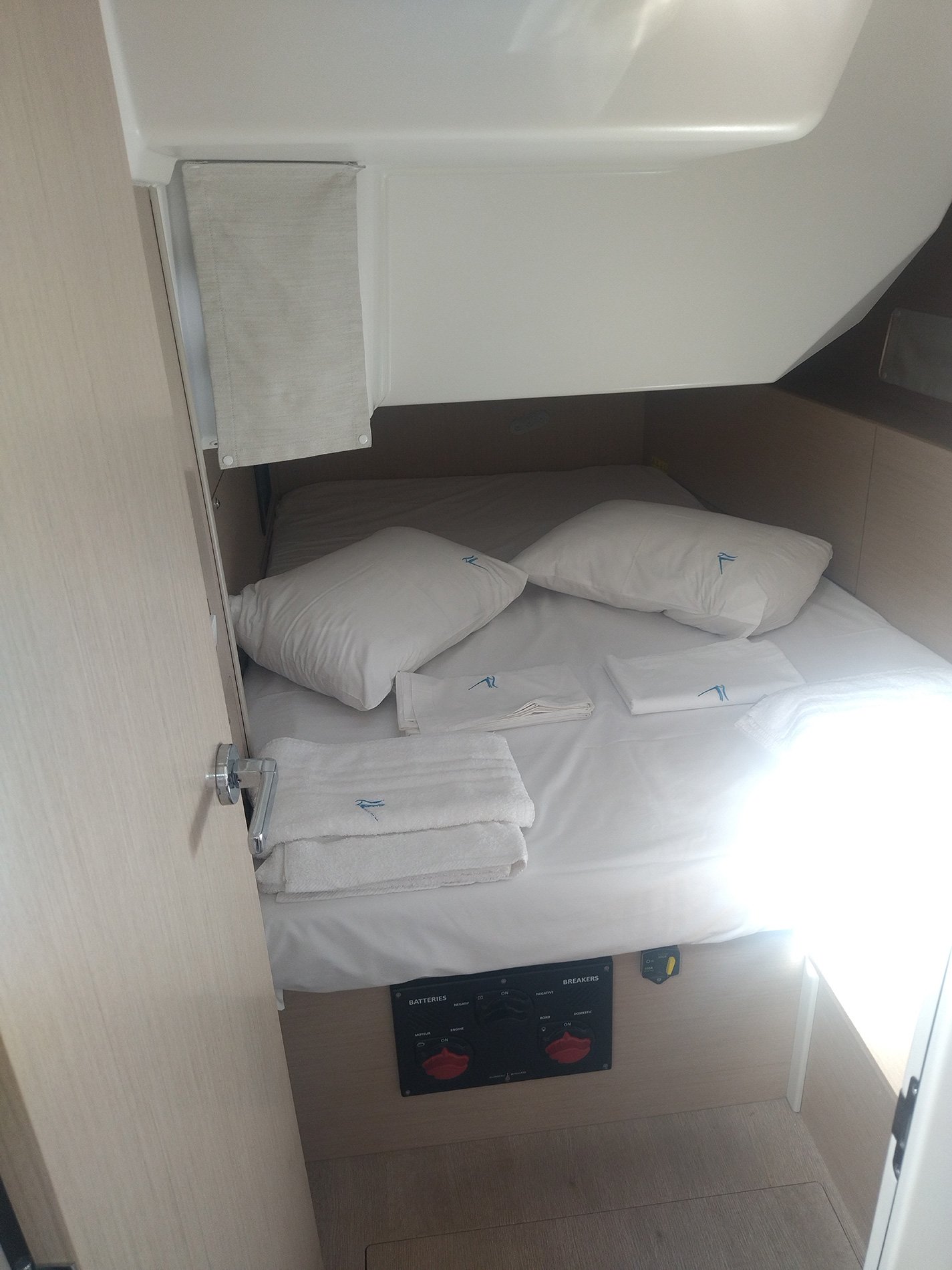 MAGNUM - Sailboat in Alimos