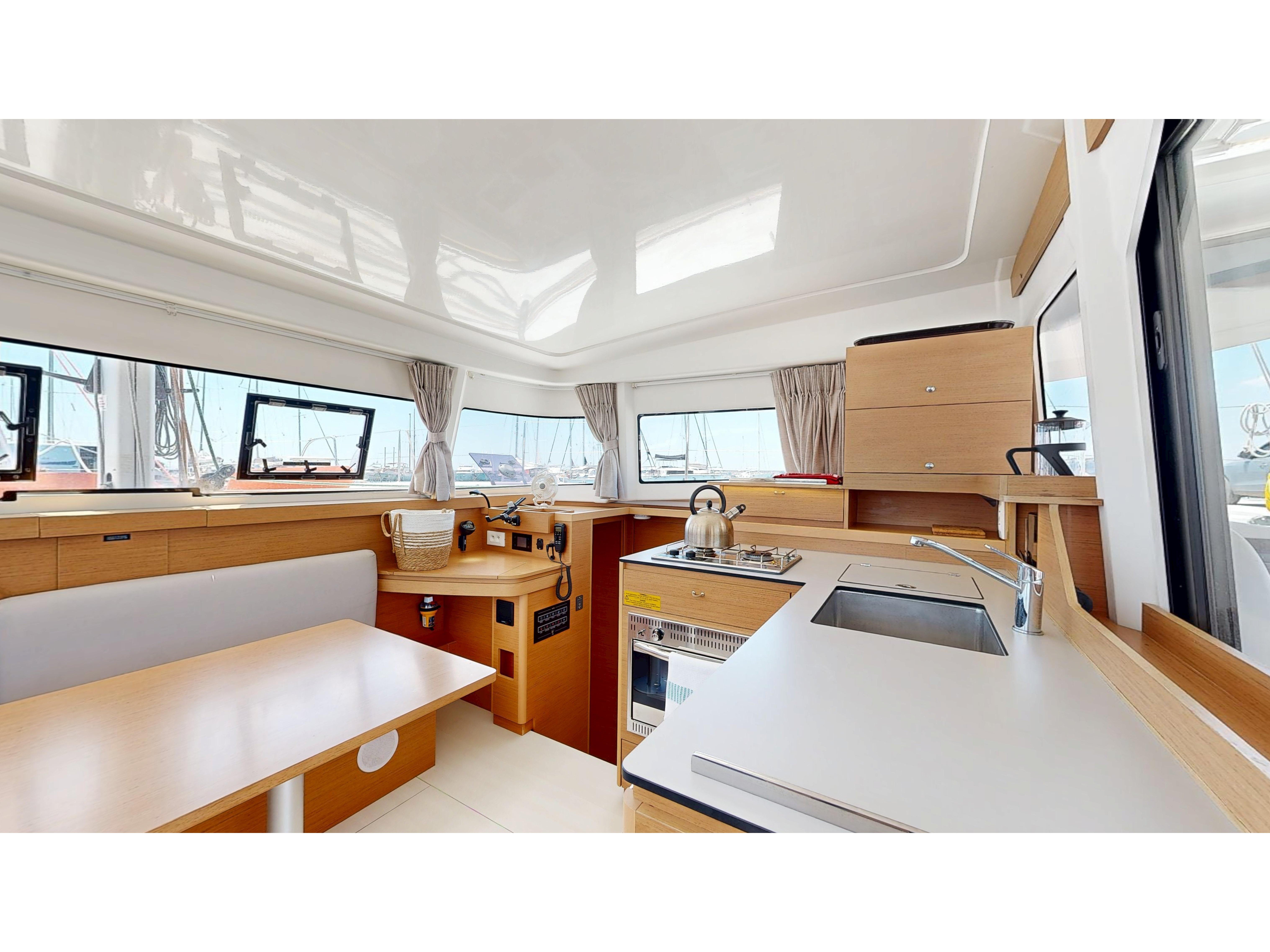 ALIA - Catamaran in Rodos