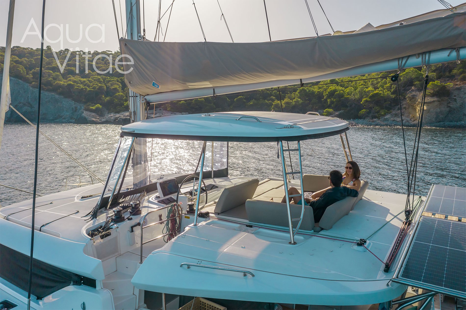 AQUA VITAE - Catamaran in Alimos