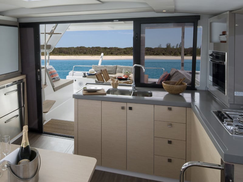 Summer Sun - Catamaran in Portimão