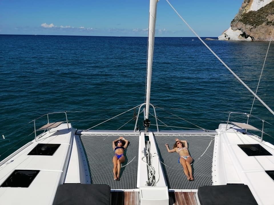 Colibrì Platinum Service - Catamaran in Castellammare di Stabia