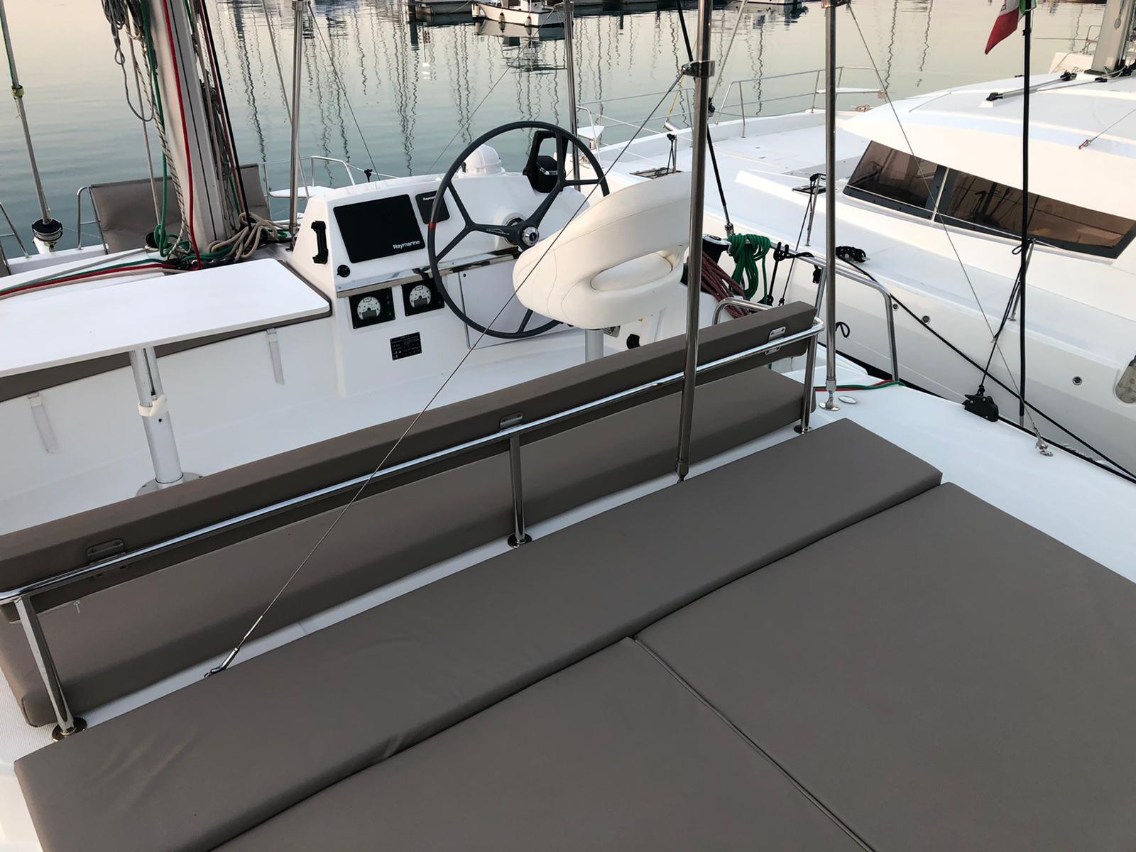 AQUA - Katamaran içinde Città metropolitana di Messina