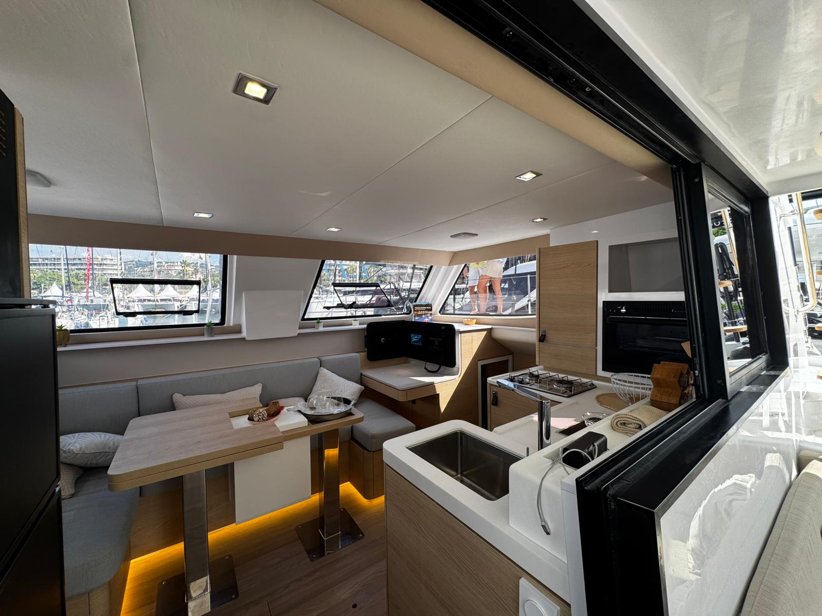 Zarah - Catamaran in Città metropolitana di Messina