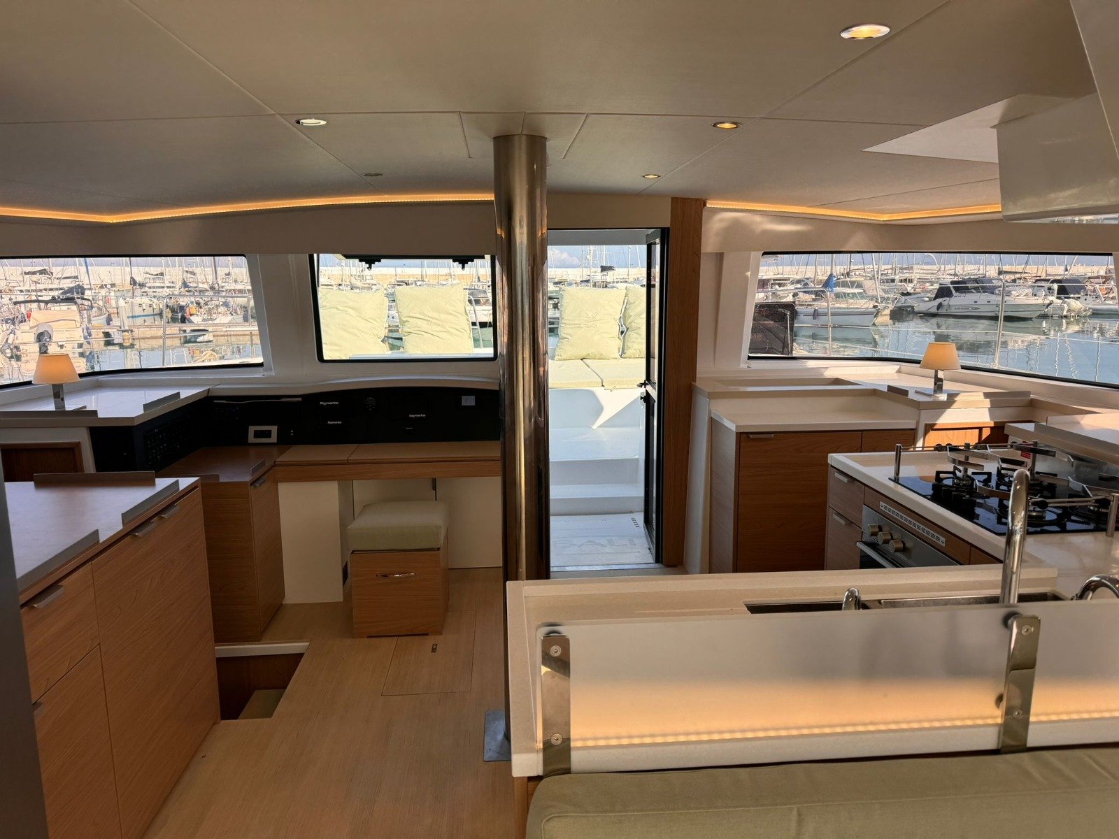 Silver Dolphin Sicilia - Catamaran in Città metropolitana di Messina