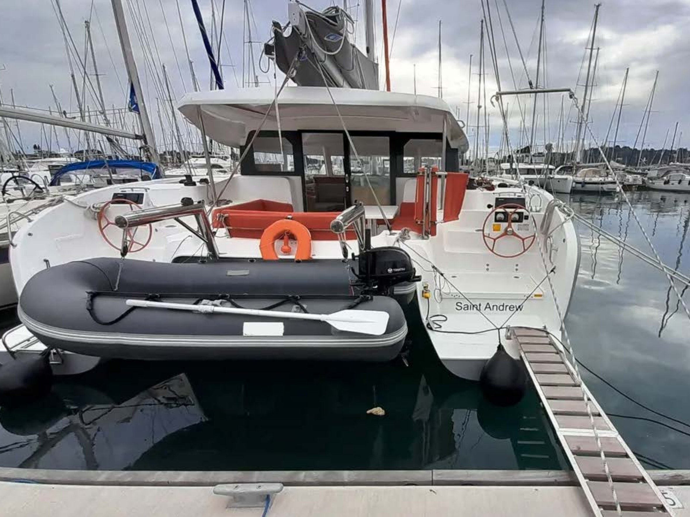 Saint Andrew - Catamaran in Lavrio