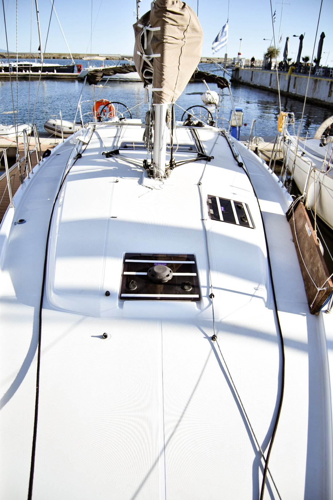 Aegeas - Sailboat in Kavala