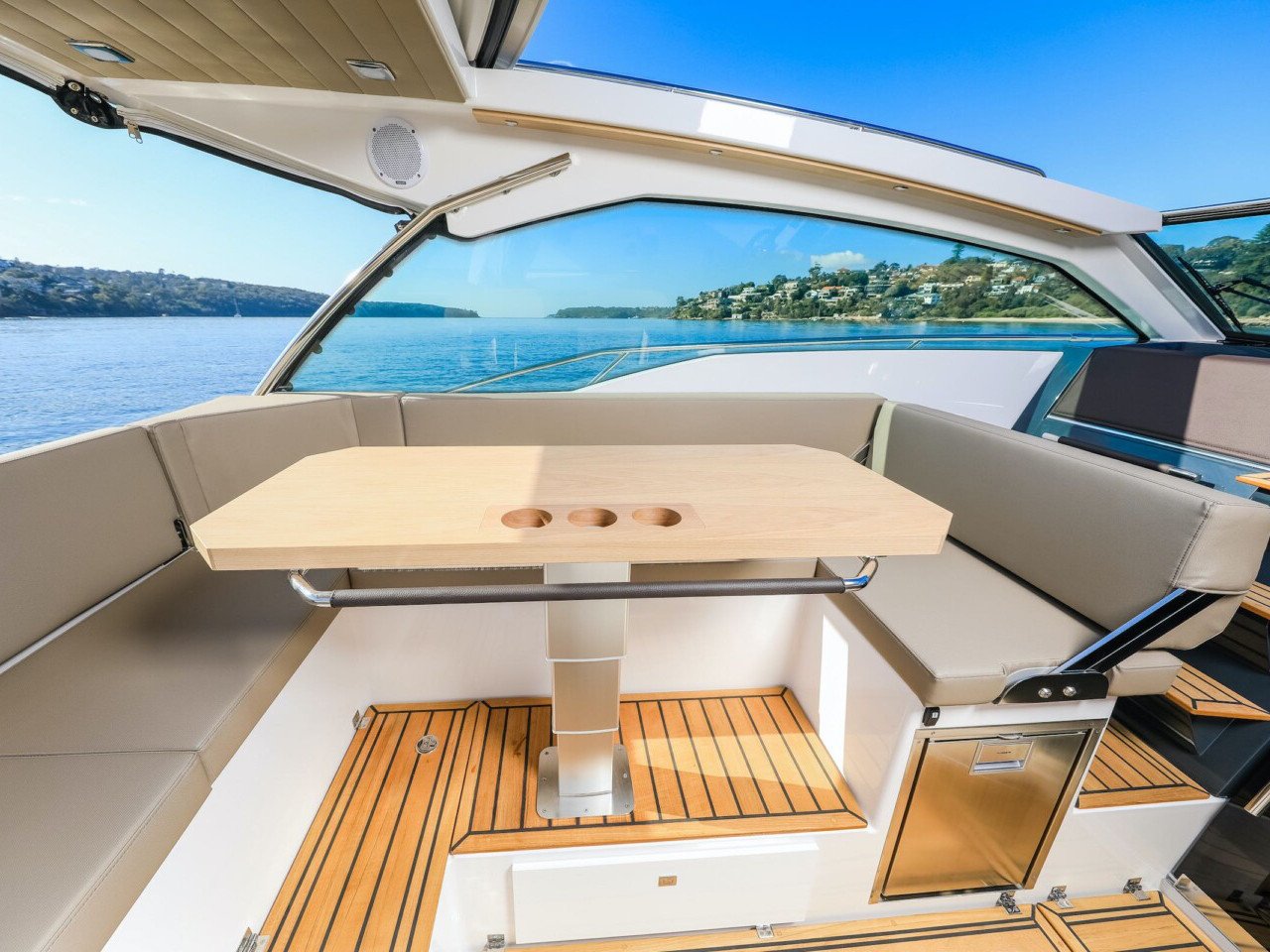 Flipper 900 ST - Motor Yacht in Pirovac