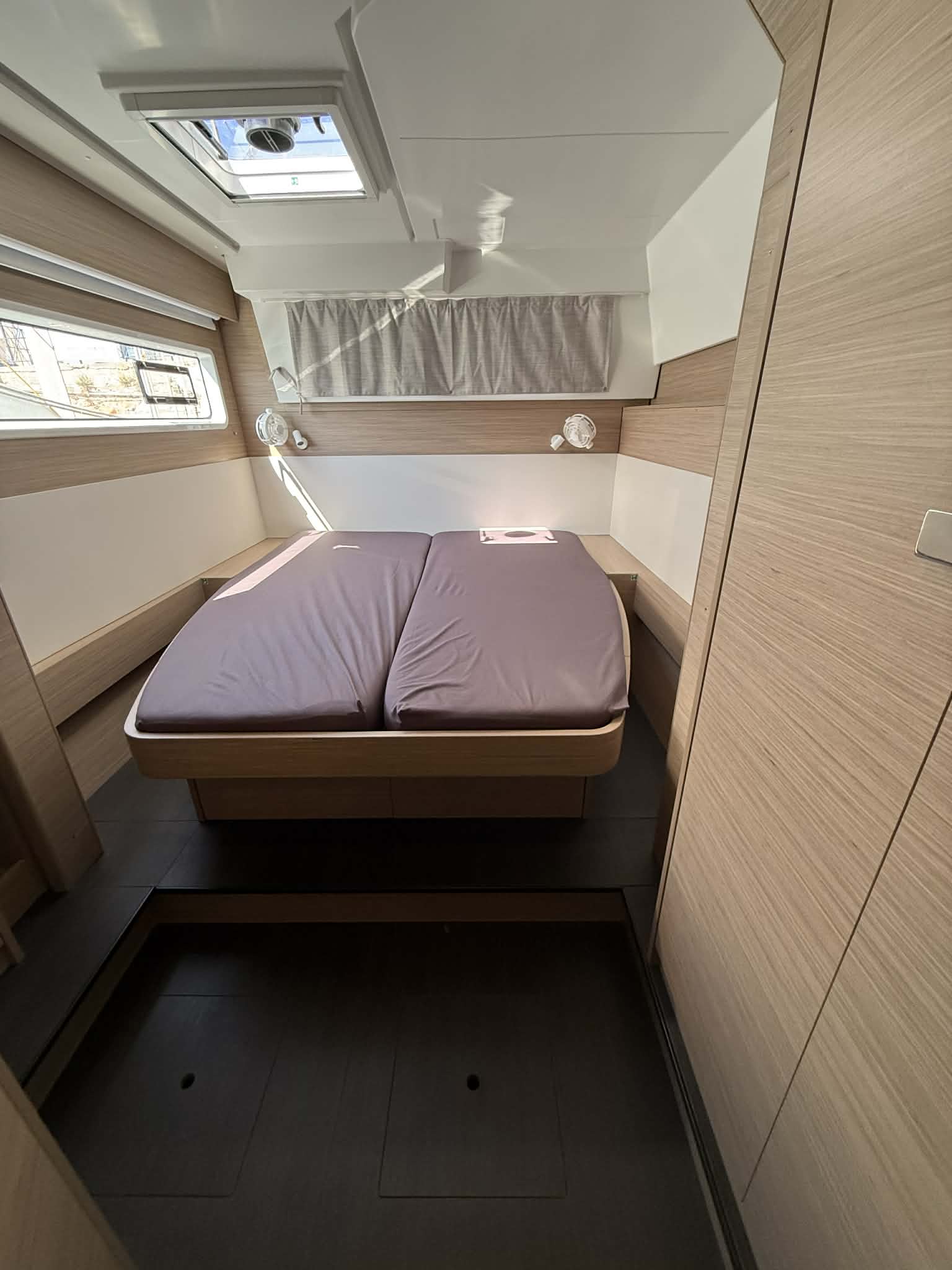 Lagoon 43 - Catamaran in Preveza