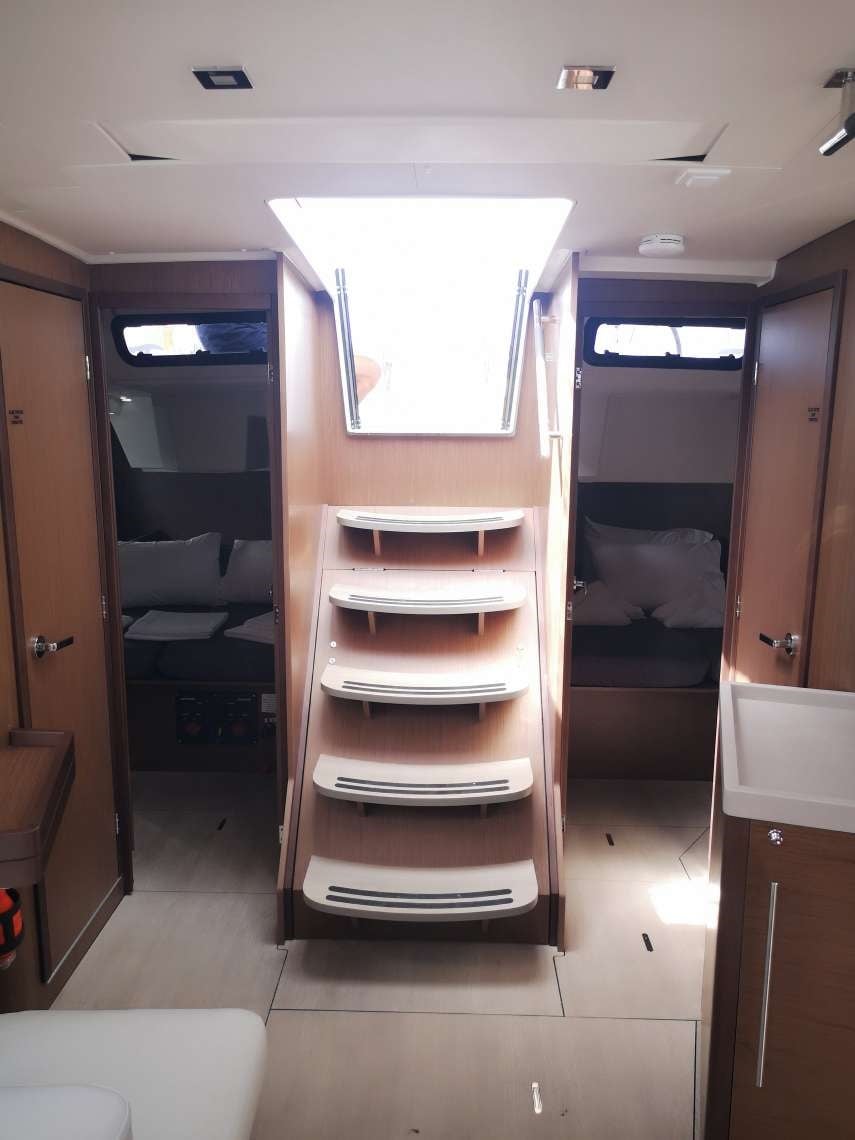 Oceanis 46.1 - Sailboat in Lavrio