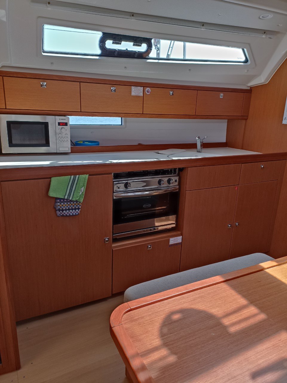 Bavaria Cruiser 41 - Sailboat in Sami