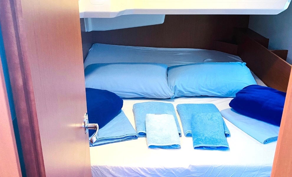 Bavaria C38 - Yelkenli içinde Fethiye