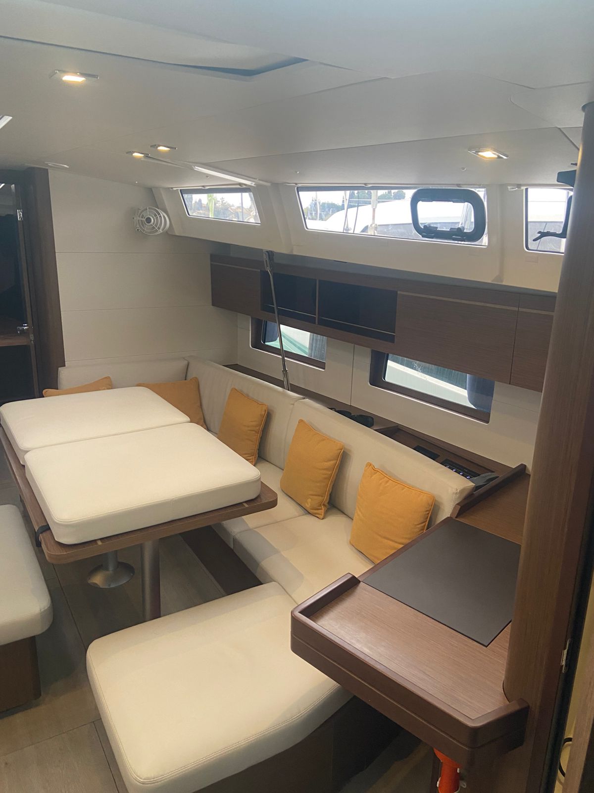 Oceanis 46.1 - Sailboat in Kontokali