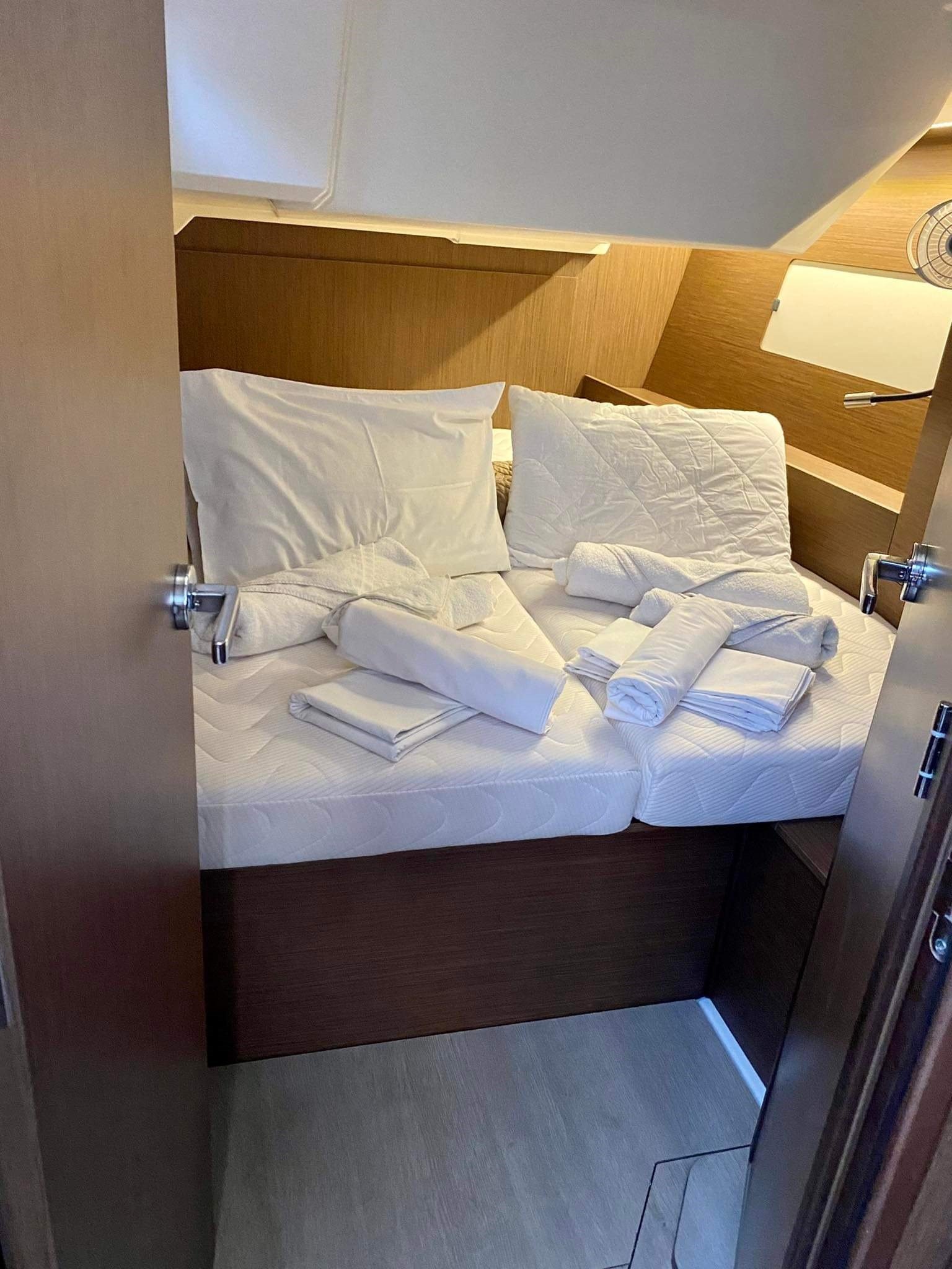 Oceanis 46.1 - Sailboat in Kontokali