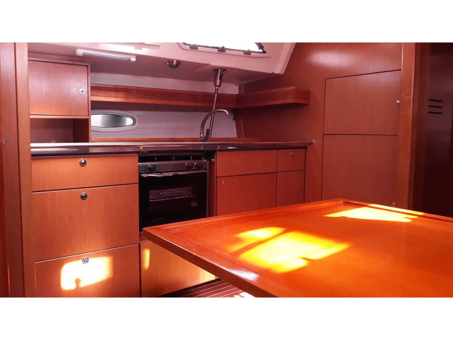 Bavaria 47 Cruiser - Sailboat in Kontokali