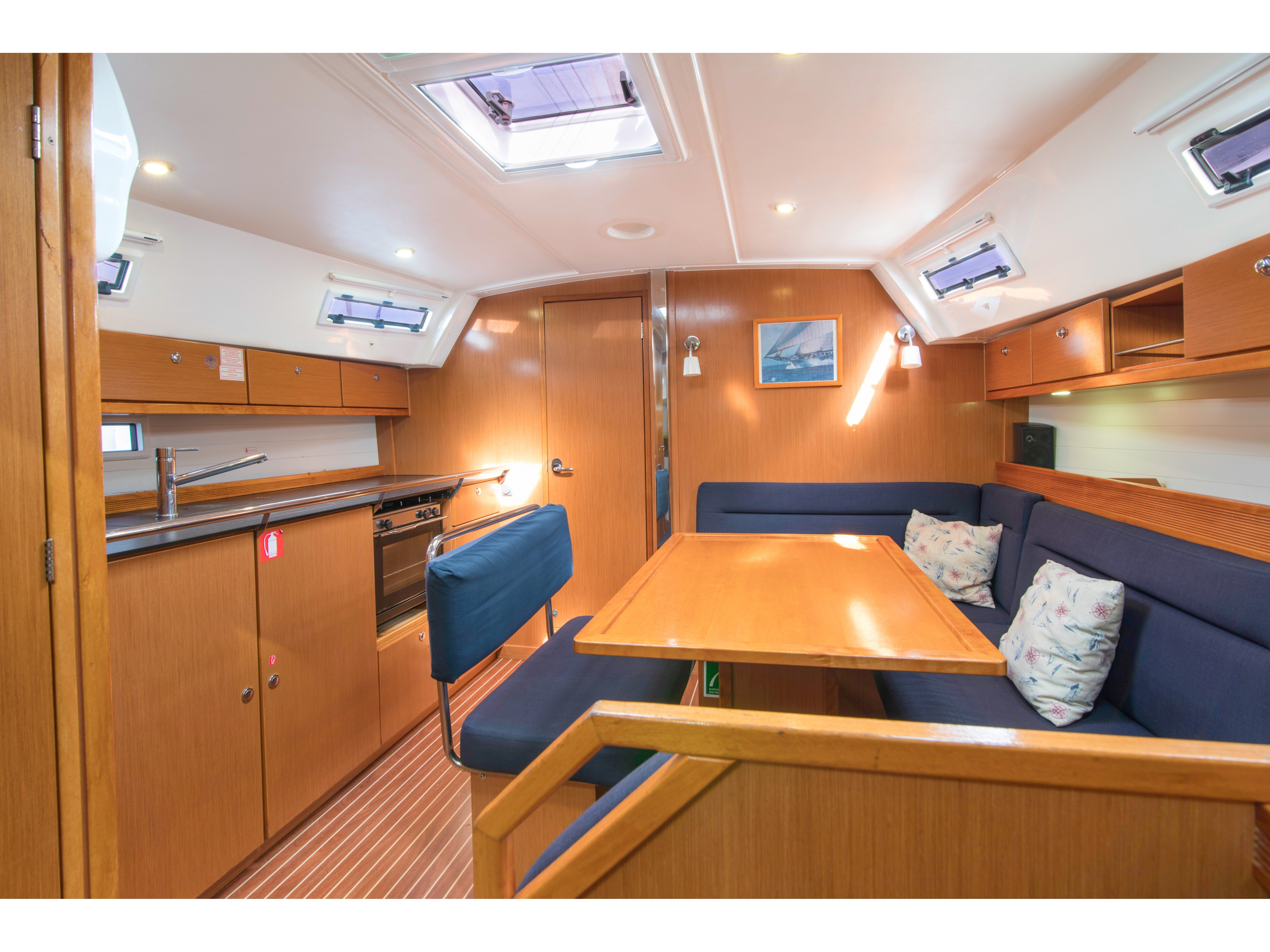 Bavaria Cruiser 40 - Sailboat in Kontokali