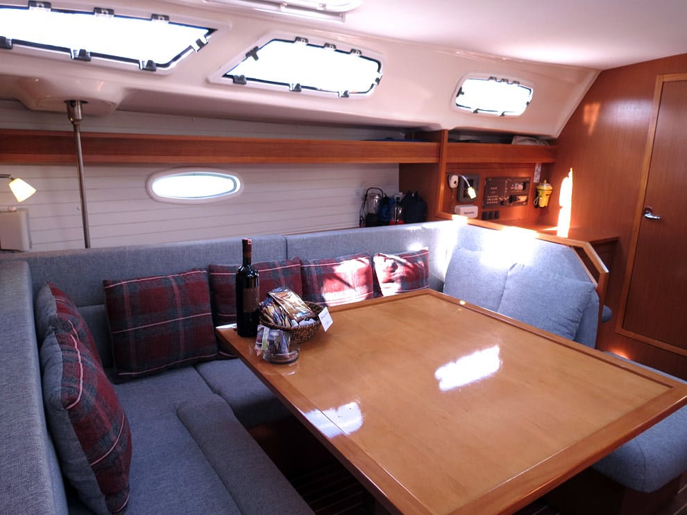 Bavaria 43 Cruiser - Sailboat in Fethiye