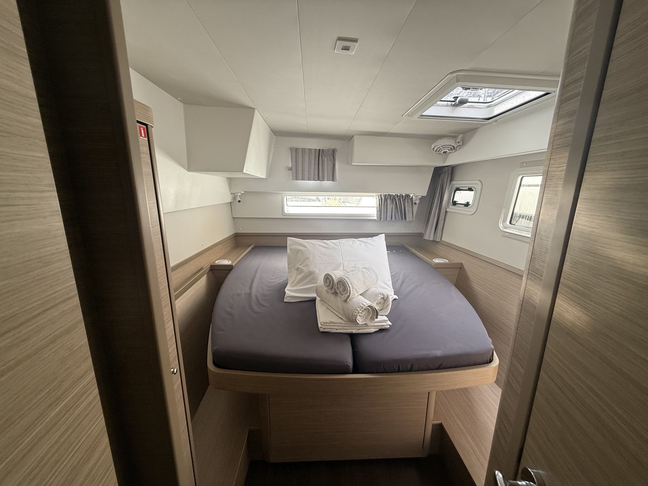 Lagoon 42 - Catamaran in Kontokali