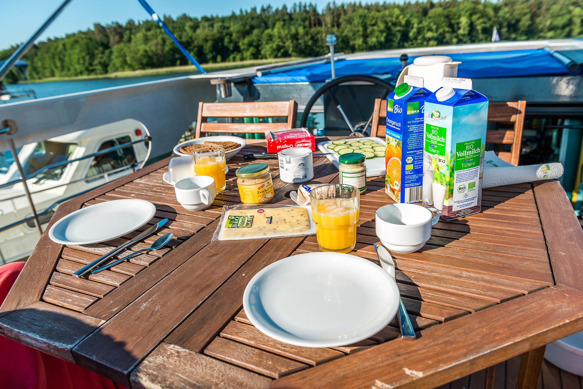 Aquino 1190 - Motor Yacht in Rechlin