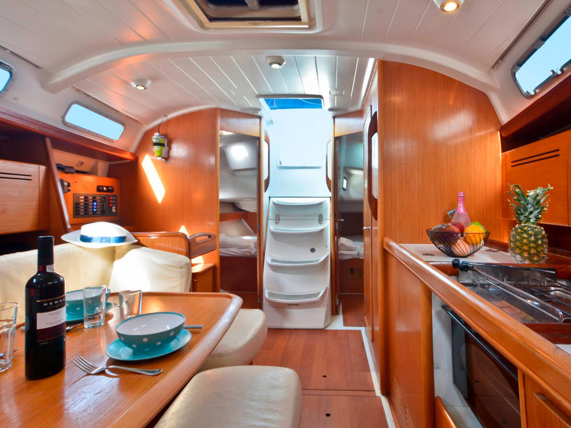 Cyclades 39.3 - Sailboat in Kerkira