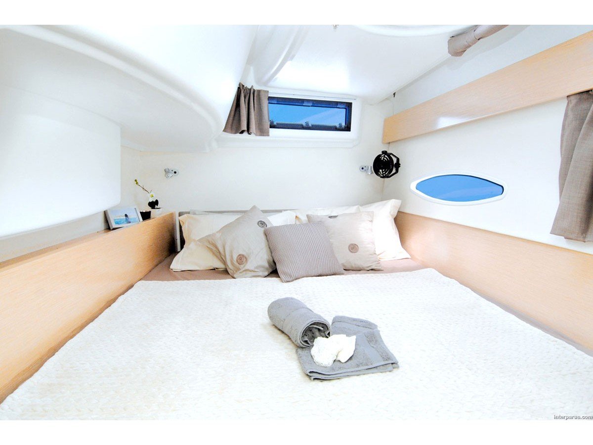 Enjoy the Silence - Catamaran in Marseille