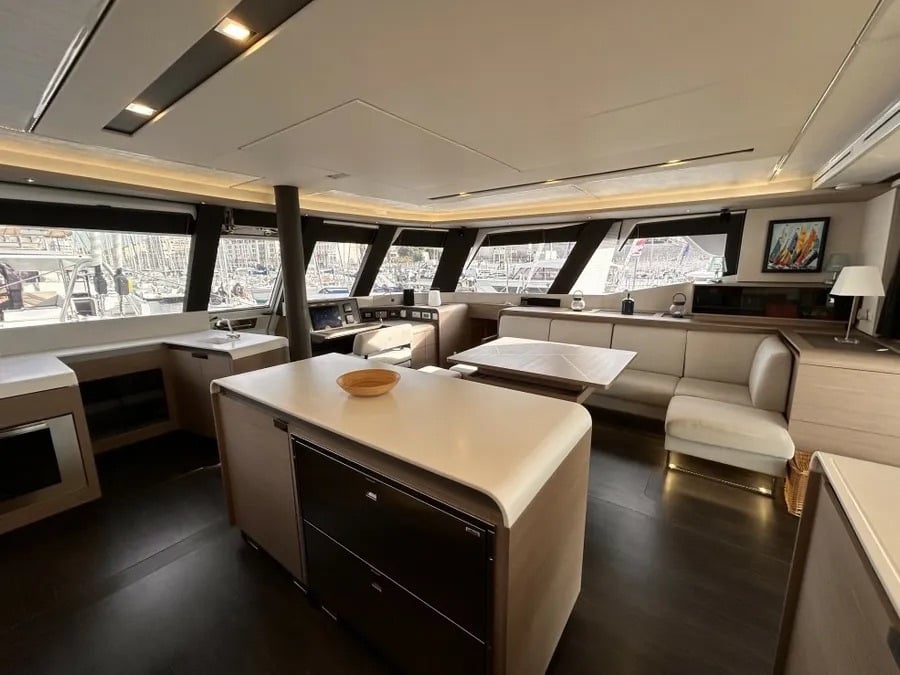 Kalista II - Catamaran in Cogolin