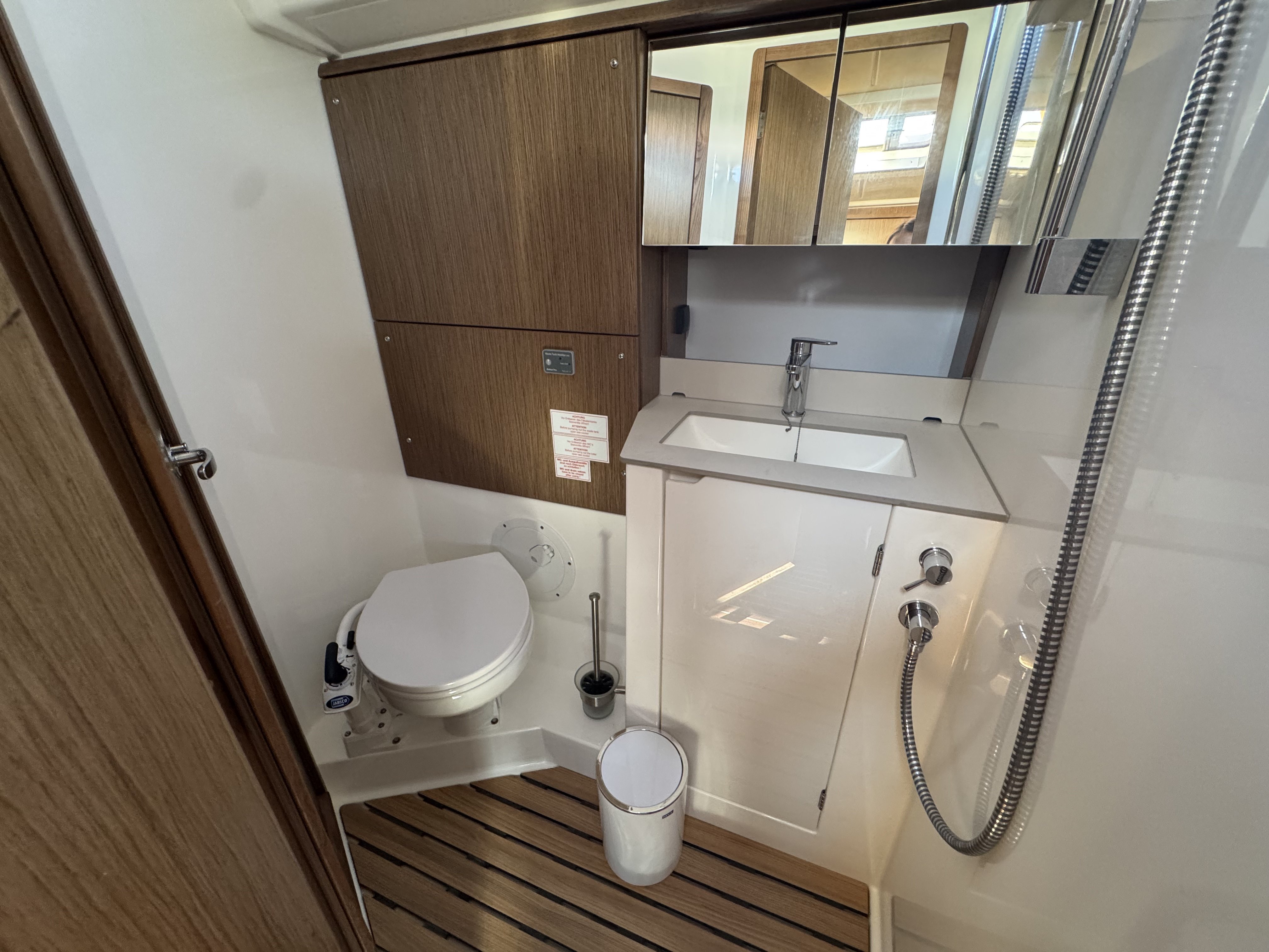 Sacuri - Sailboat in Marinella