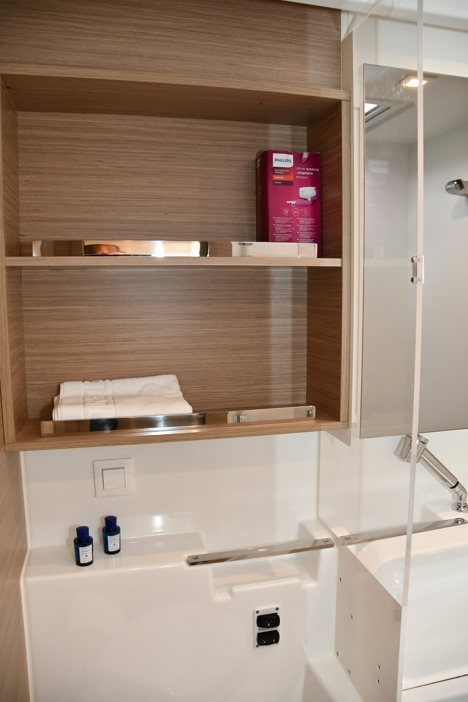 Bonnie - Catamaran in Komolac