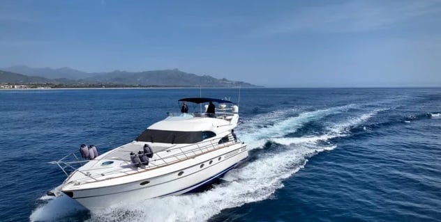 Premium - Motor Yacht in Riposto