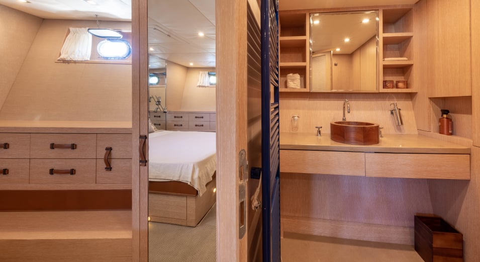 Stealth One - Motor Yacht in Mandelieu-la-Napoule