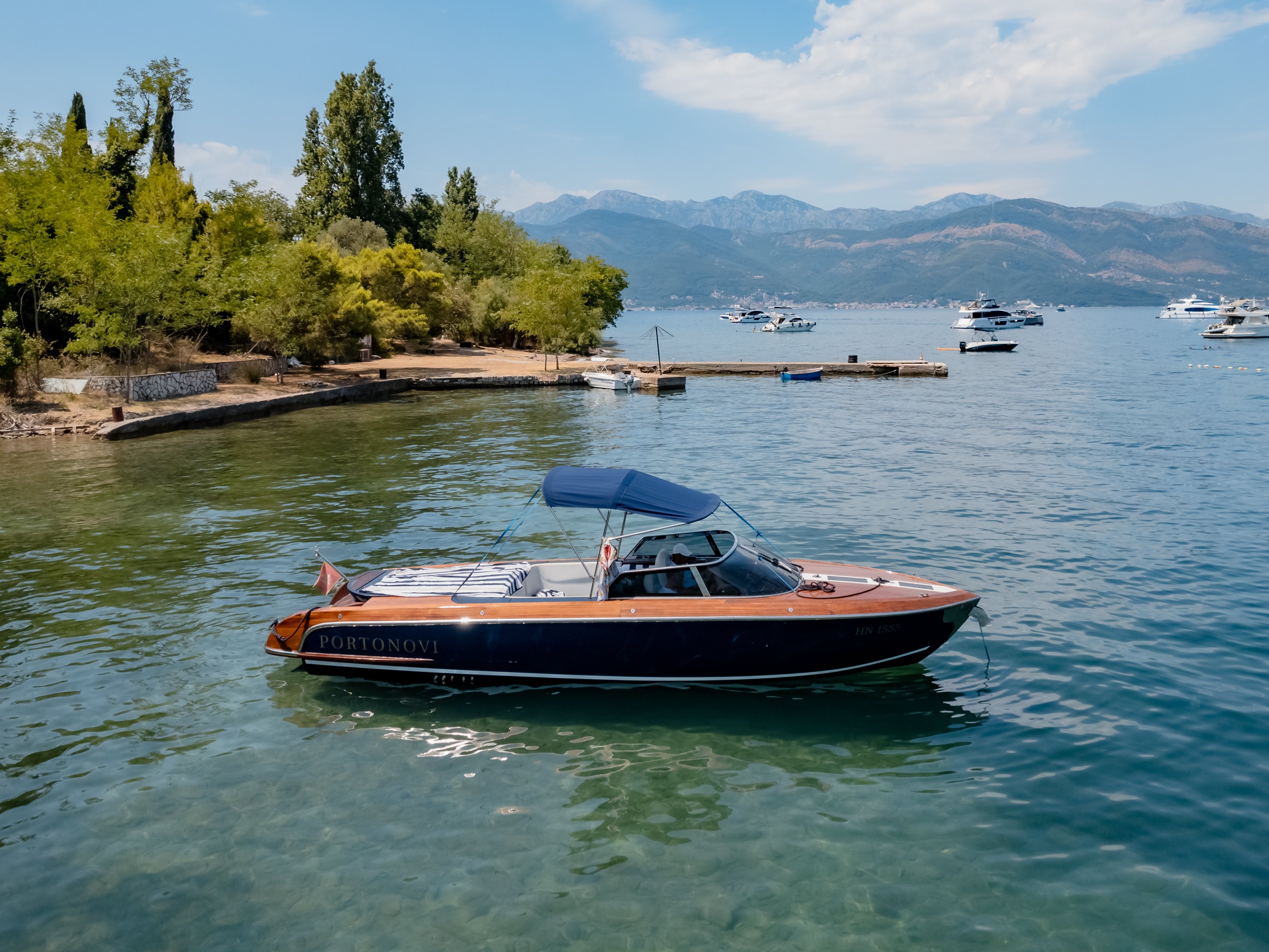 Rosa - Motor Yacht in Kudelstaart
