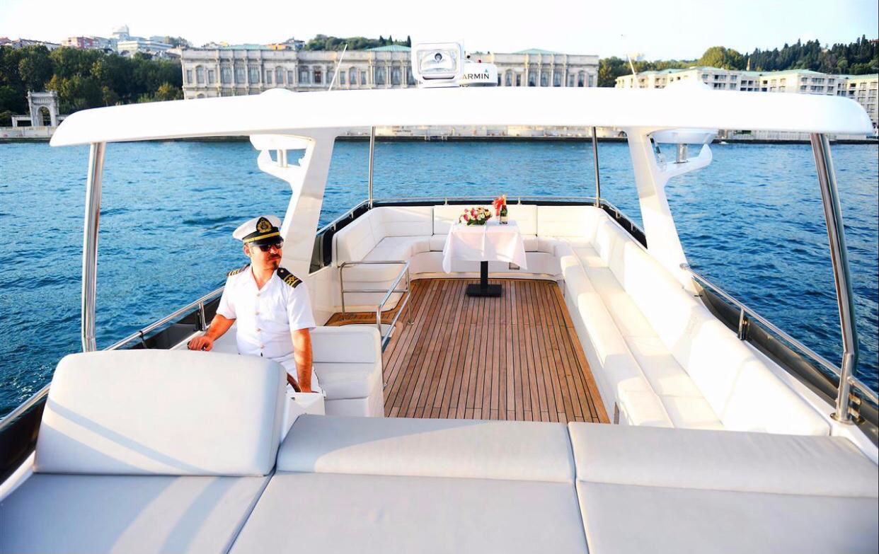 Prestige - Motor Yacht in Arnavutköy