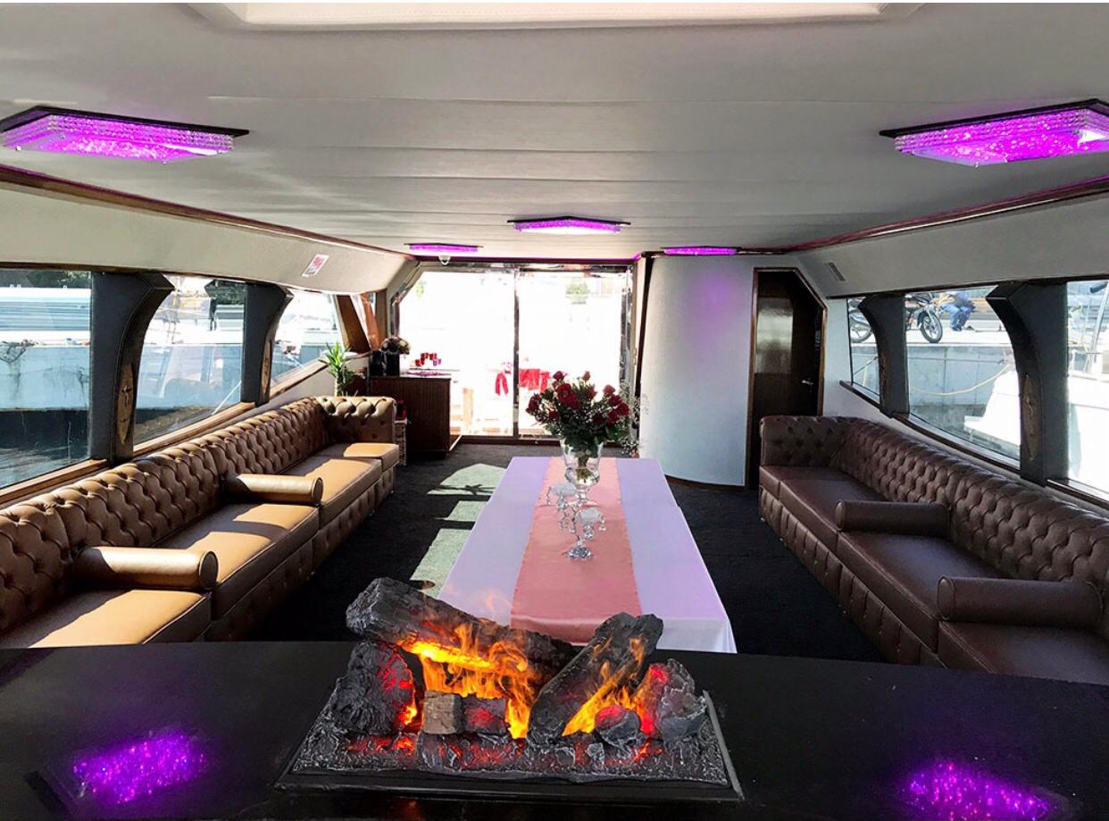 Royal - Motor Yacht in Arnavutköy