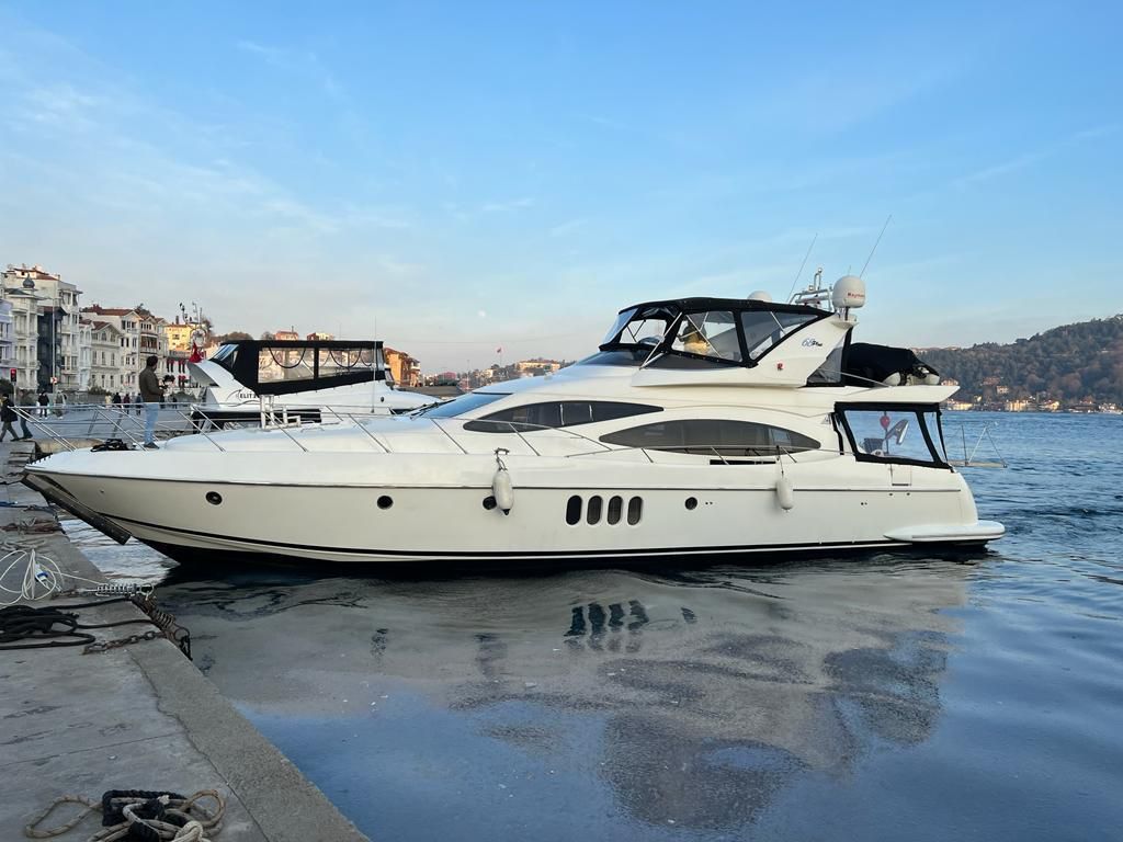 Mesin-2 - Motor Yacht in Arnavutköy Mah.