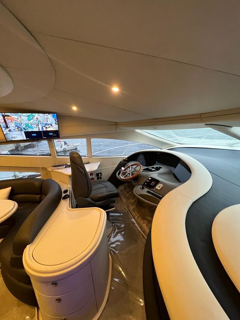 Mesin-2 - Motor Yacht in Arnavutköy Mah.