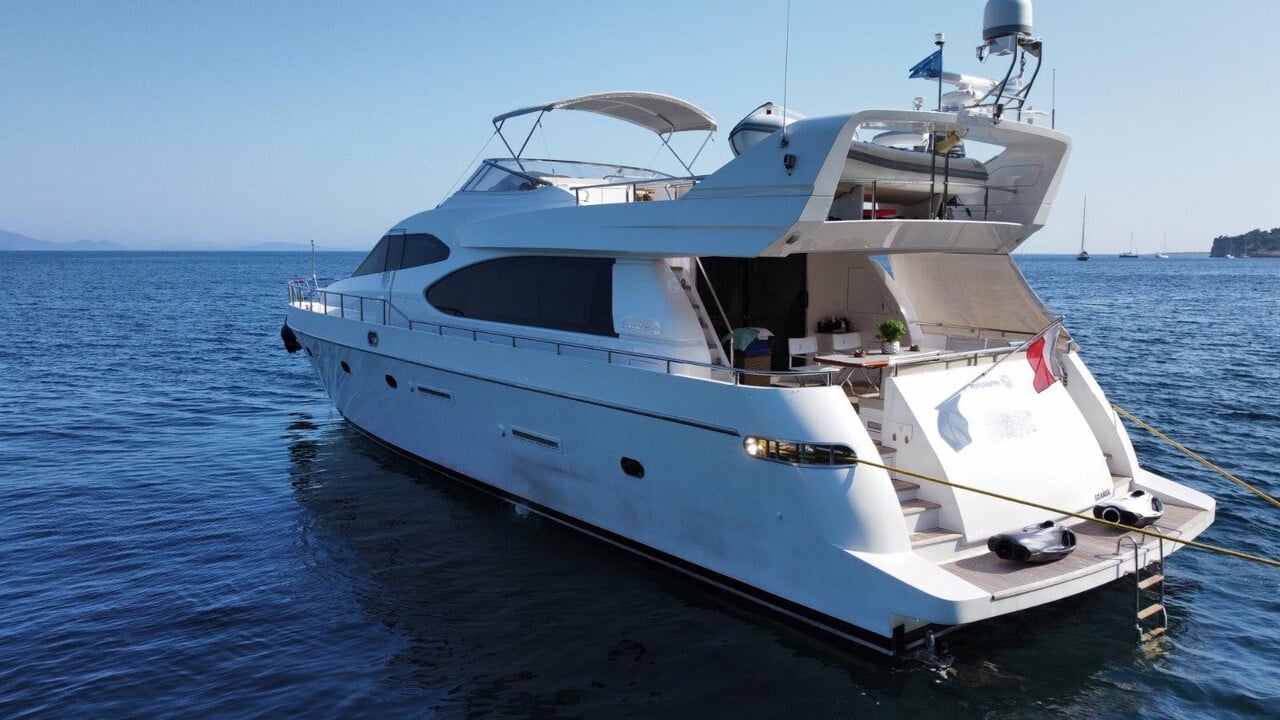 Like A Boss - Motor Yacht in Kalamata